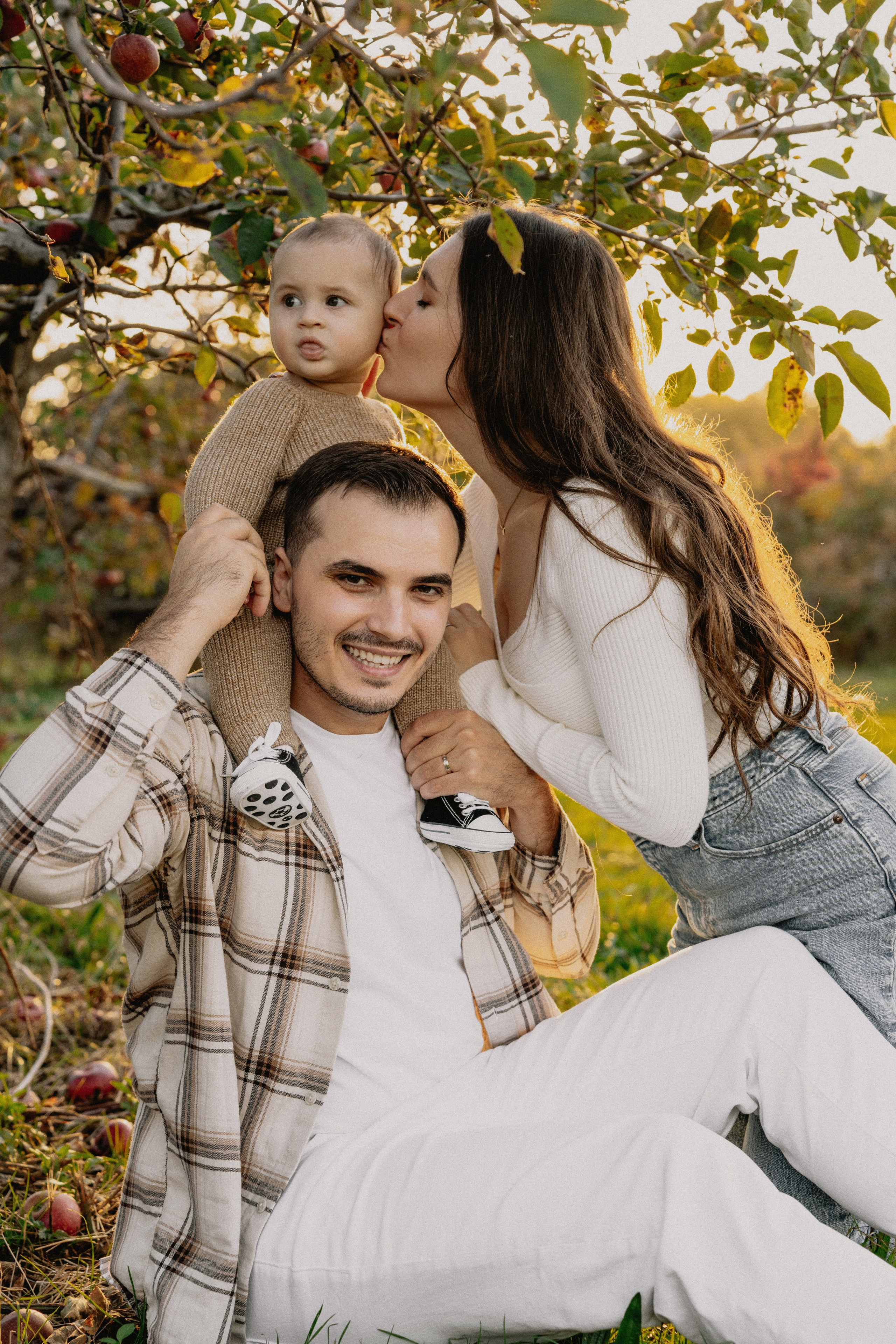 Caroline, Nazar, Leonardo. Outdoor. Wedding and family photographer and videographer PA, NJ, NY, DE, MD