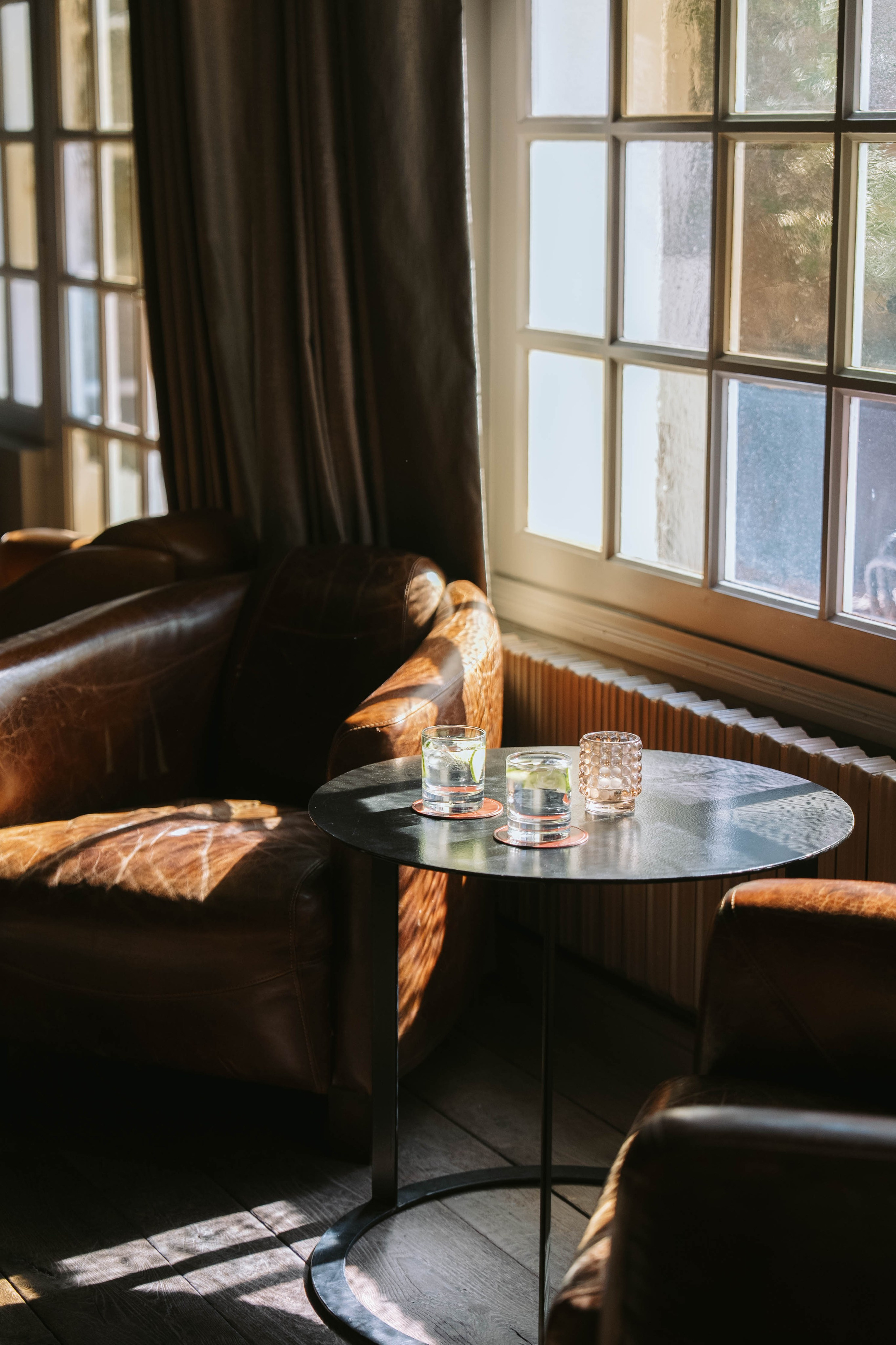 Hôtel Lion d’Or. Weeding photographer / event / portrait