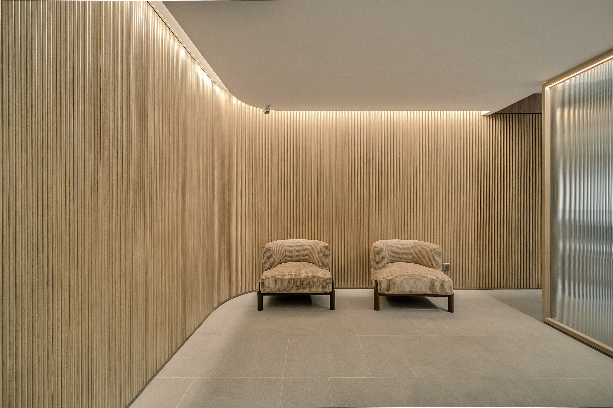 Office // Glaston Tower. Interior & Architectural Photographer Philippines | Argen Carlo Camaclang