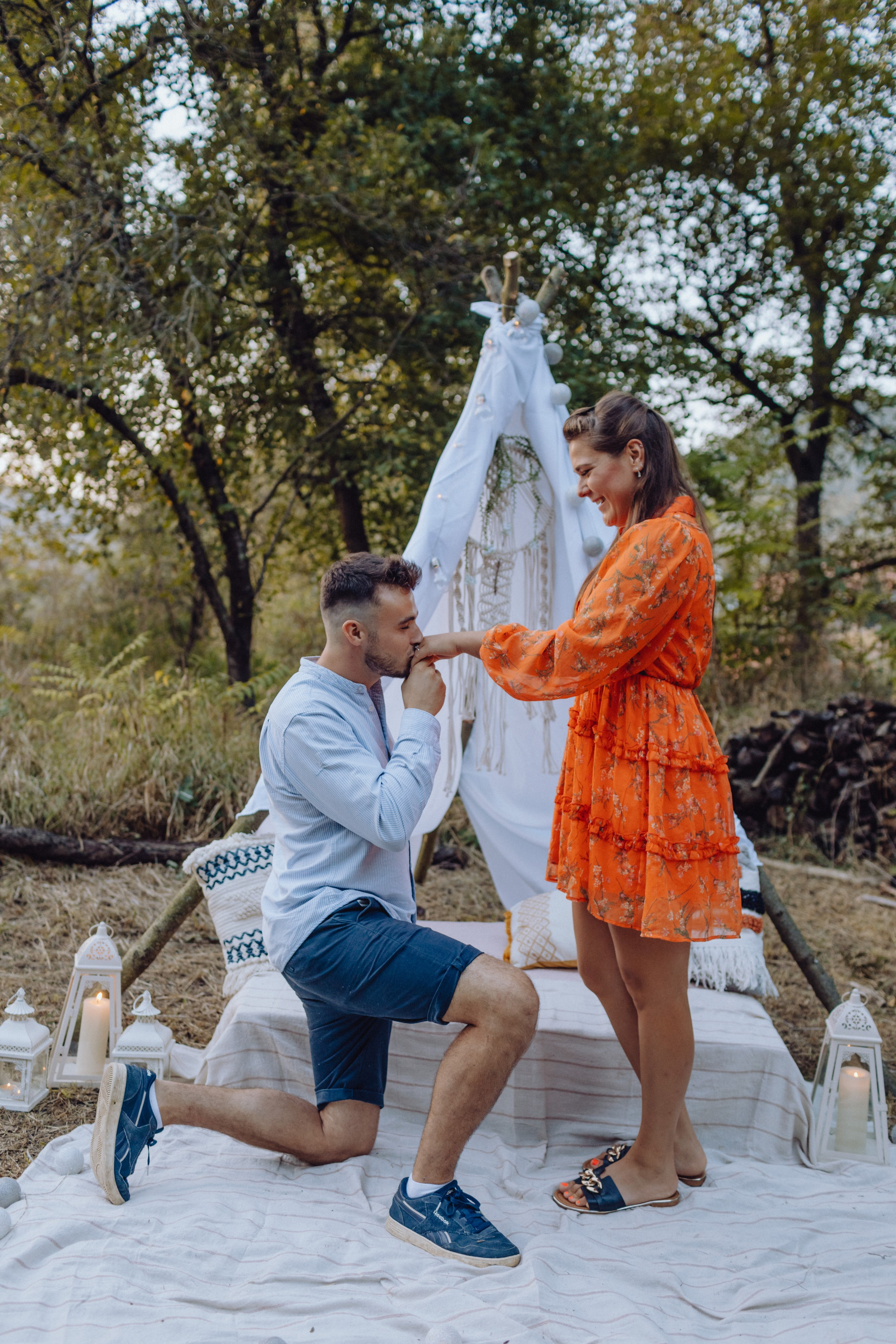 Bavo & Salina. Wedding & couple photographer from Romania Rut Vetan