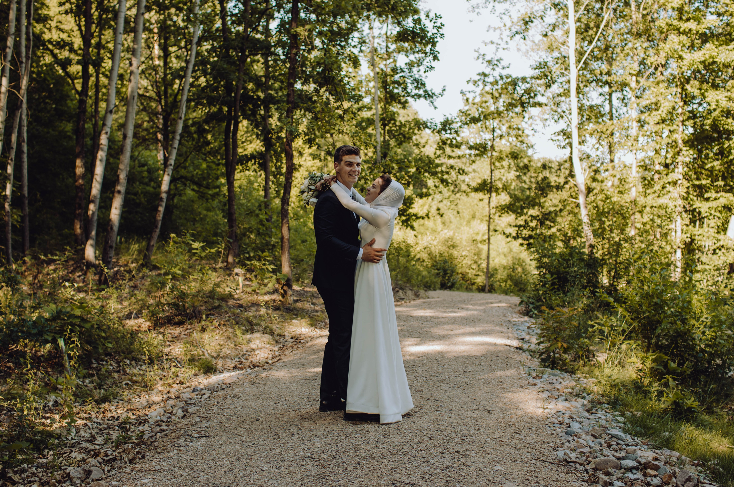 Darius & Alexandra. Wedding & couple photographer from Romania Rut Vetan