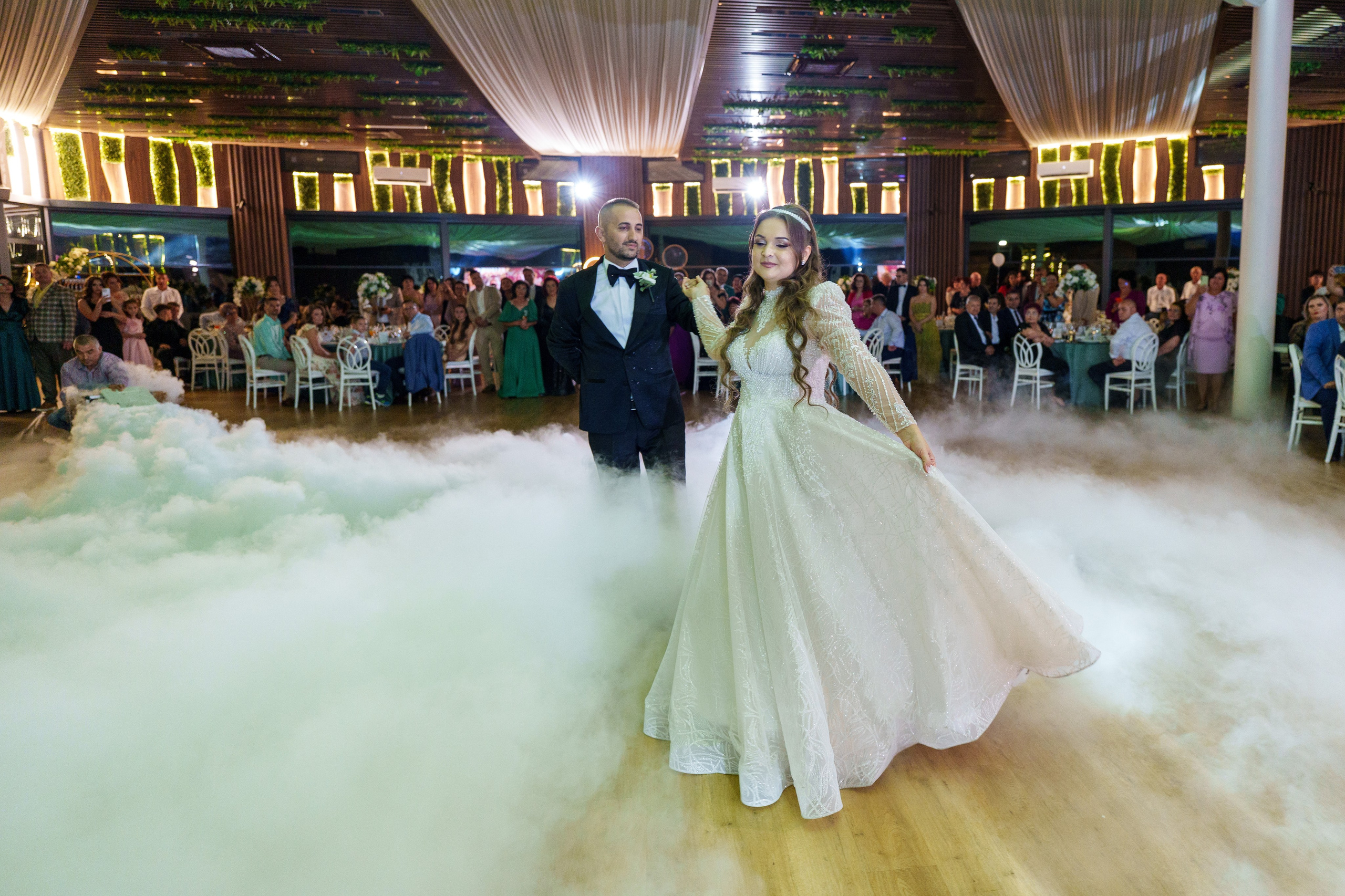 Cosmin & Gabriela. B|P Weddings - Fotograf & Videograf - București||0730017811