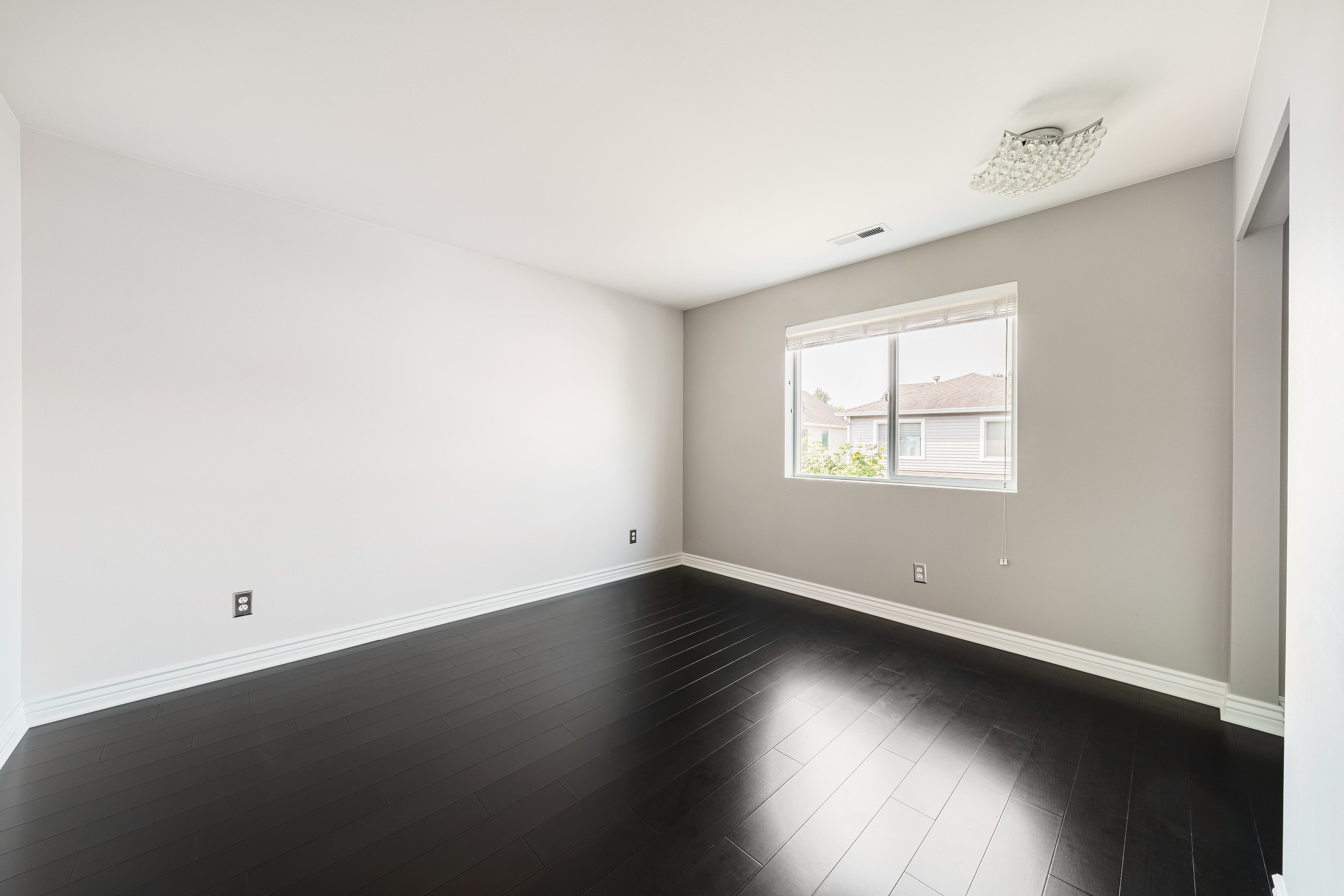 Real Estate photography. Washington state. EVAN ARISTOV WEDDING PHOTOGRAPHY — Seattle Wedding Photographer