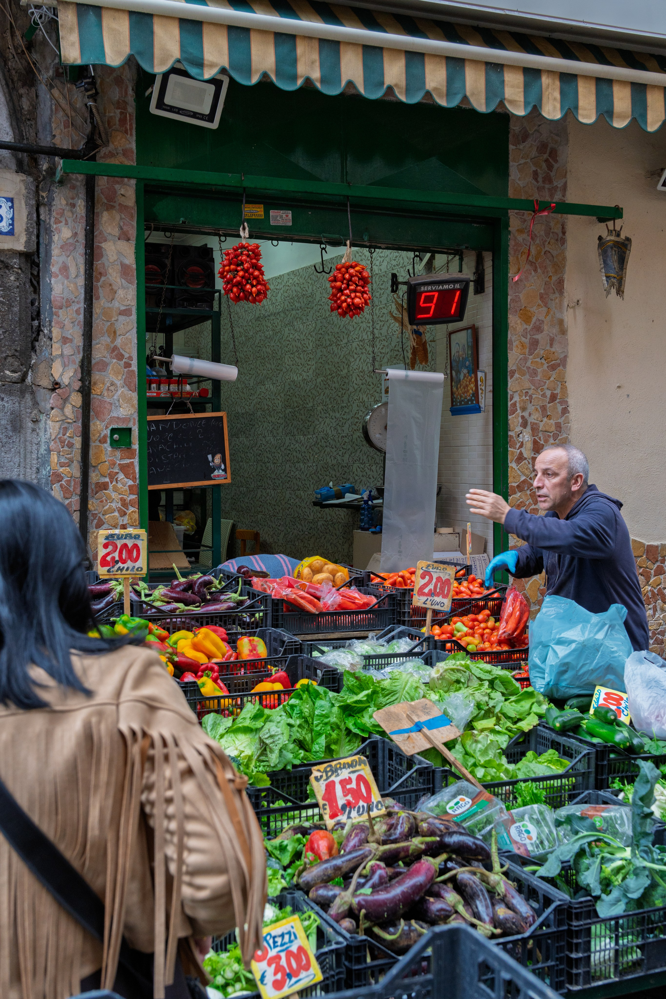 Streets of Naples. URBANSTREETFILES.ART