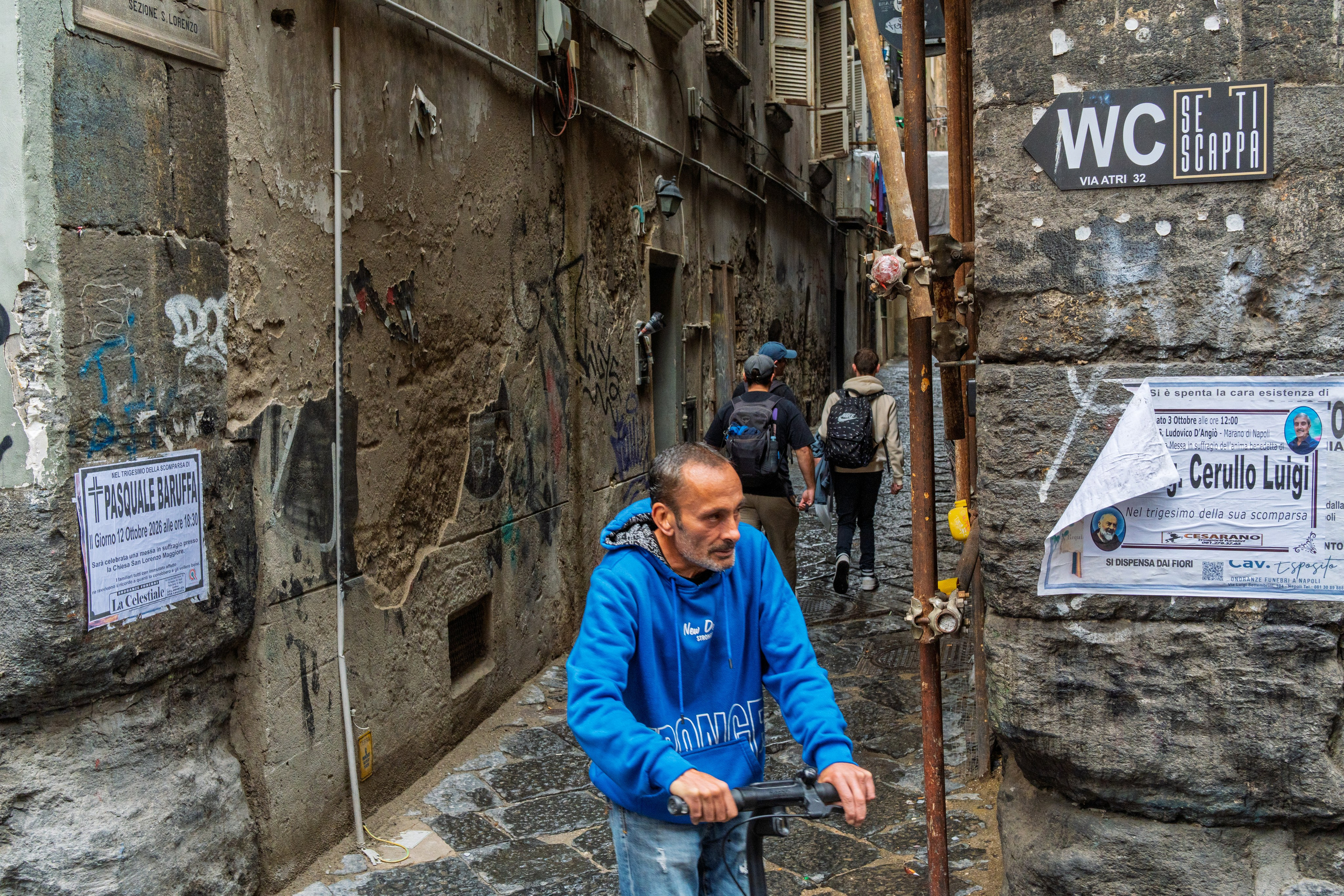 Streets of Naples. URBANSTREETFILES.ART