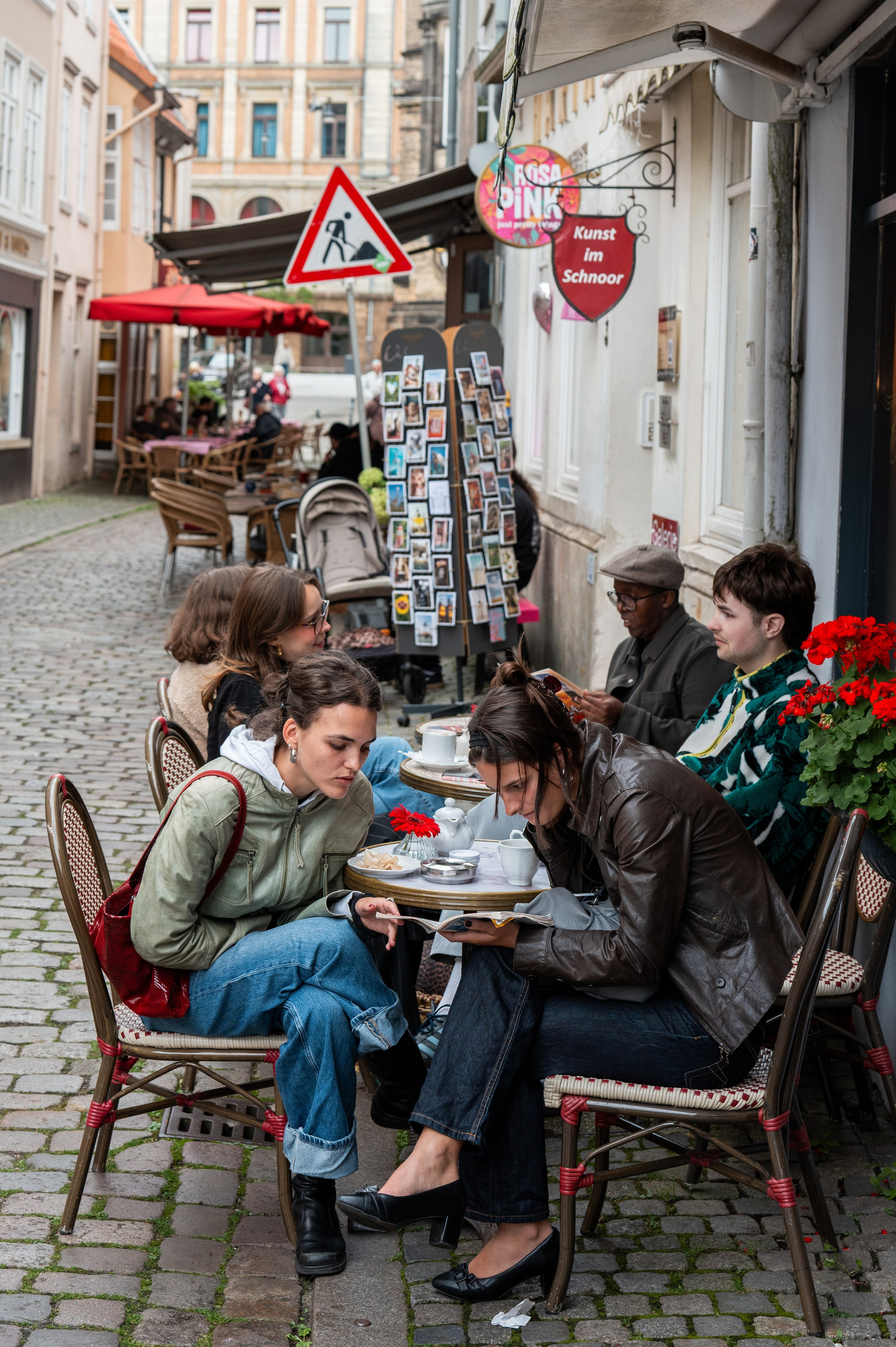 Urban Sketchers, Maritime Week and more Street in Bremen. URBANSTREETFILES.ART