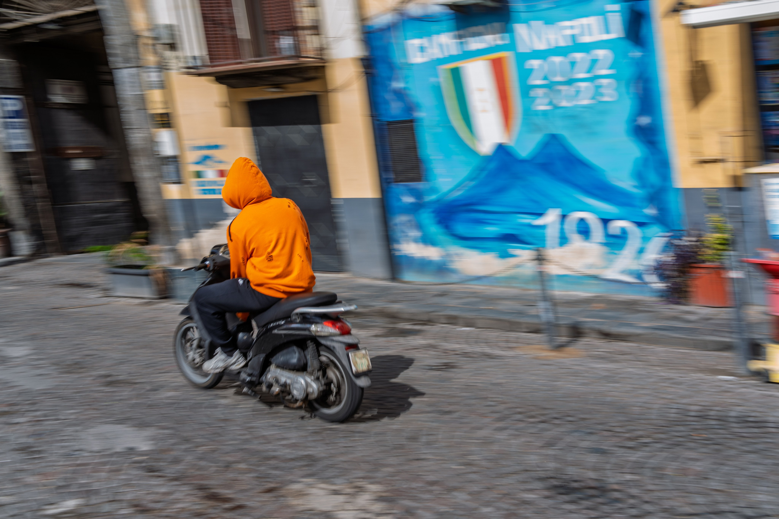 Streets of Naples. URBANSTREETFILES.ART