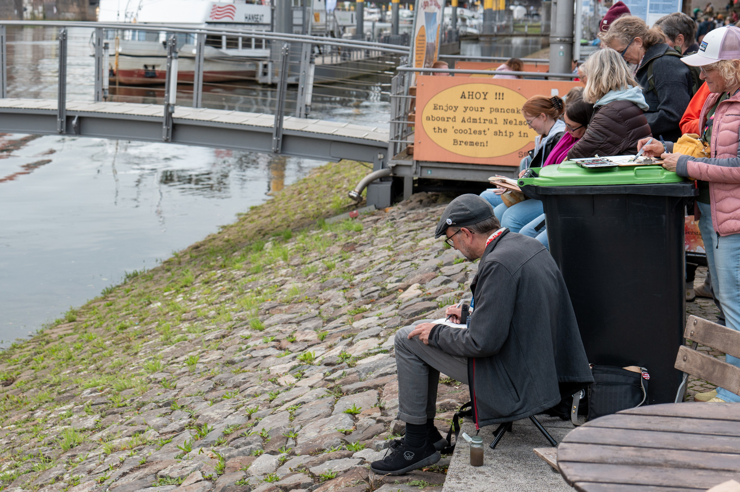 Urban Sketchers, Maritime Week and more Street in Bremen. URBANSTREETFILES.ART