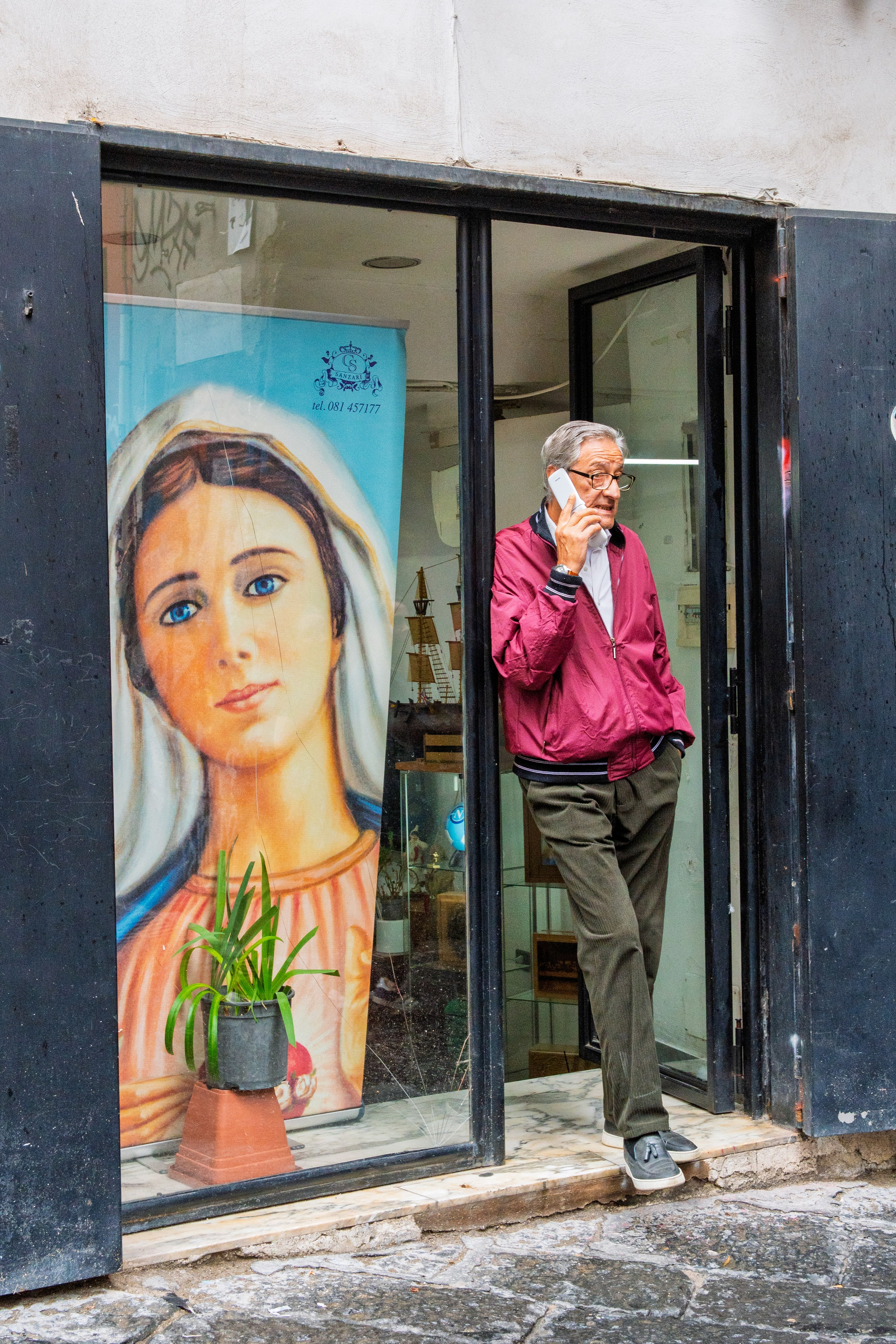 Streets of Naples. URBANSTREETFILES.ART