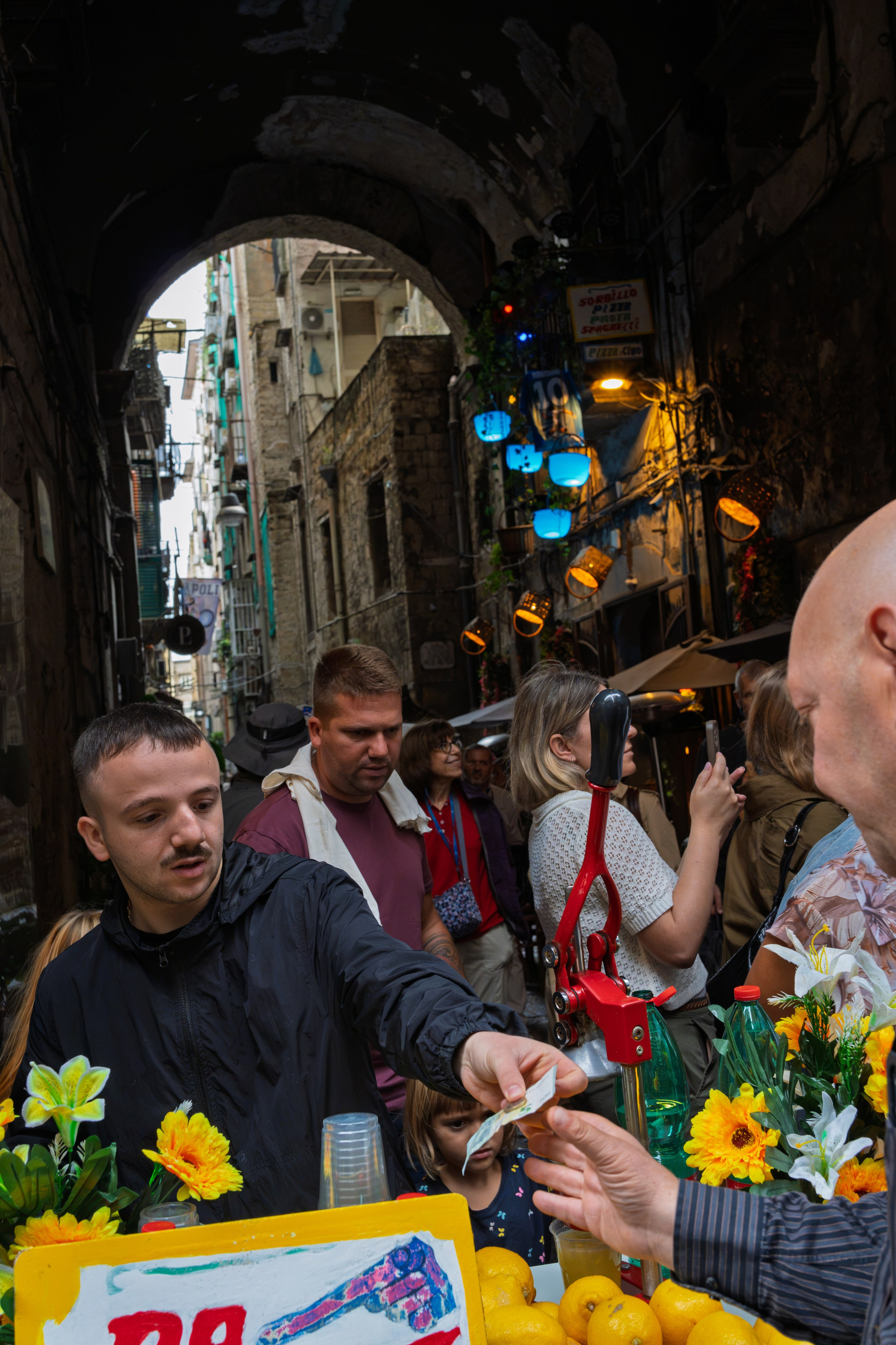 Streets of Naples. URBANSTREETFILES.ART
