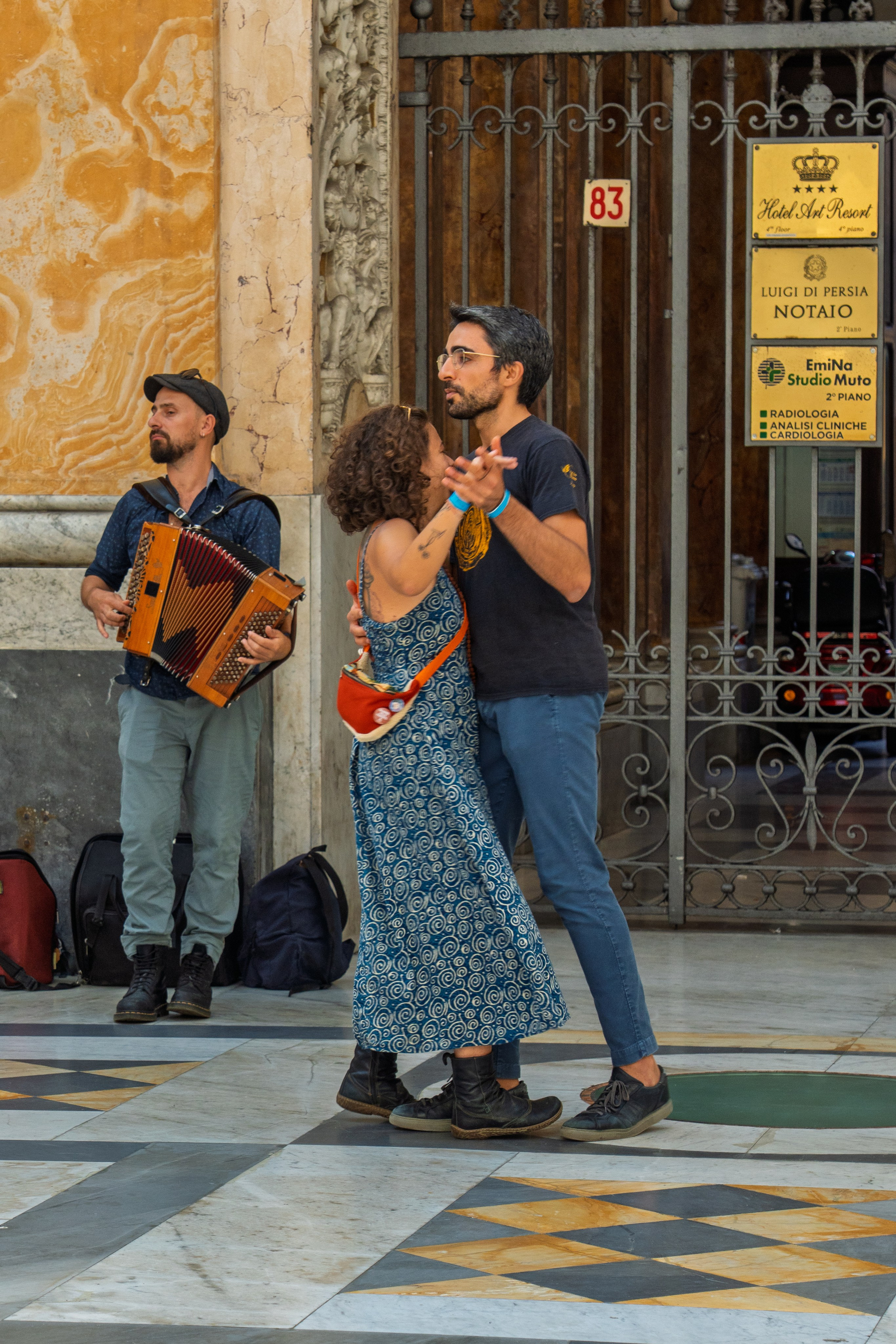 Streets of Naples. URBANSTREETFILES.ART