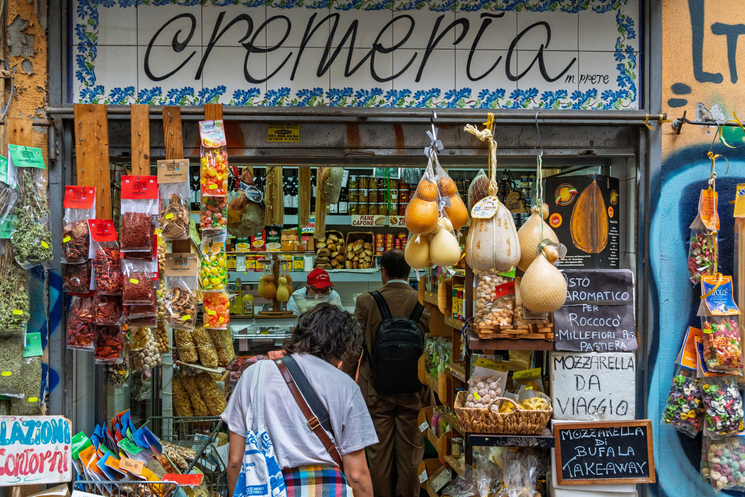 Streets of Naples. URBANSTREETFILES.ART