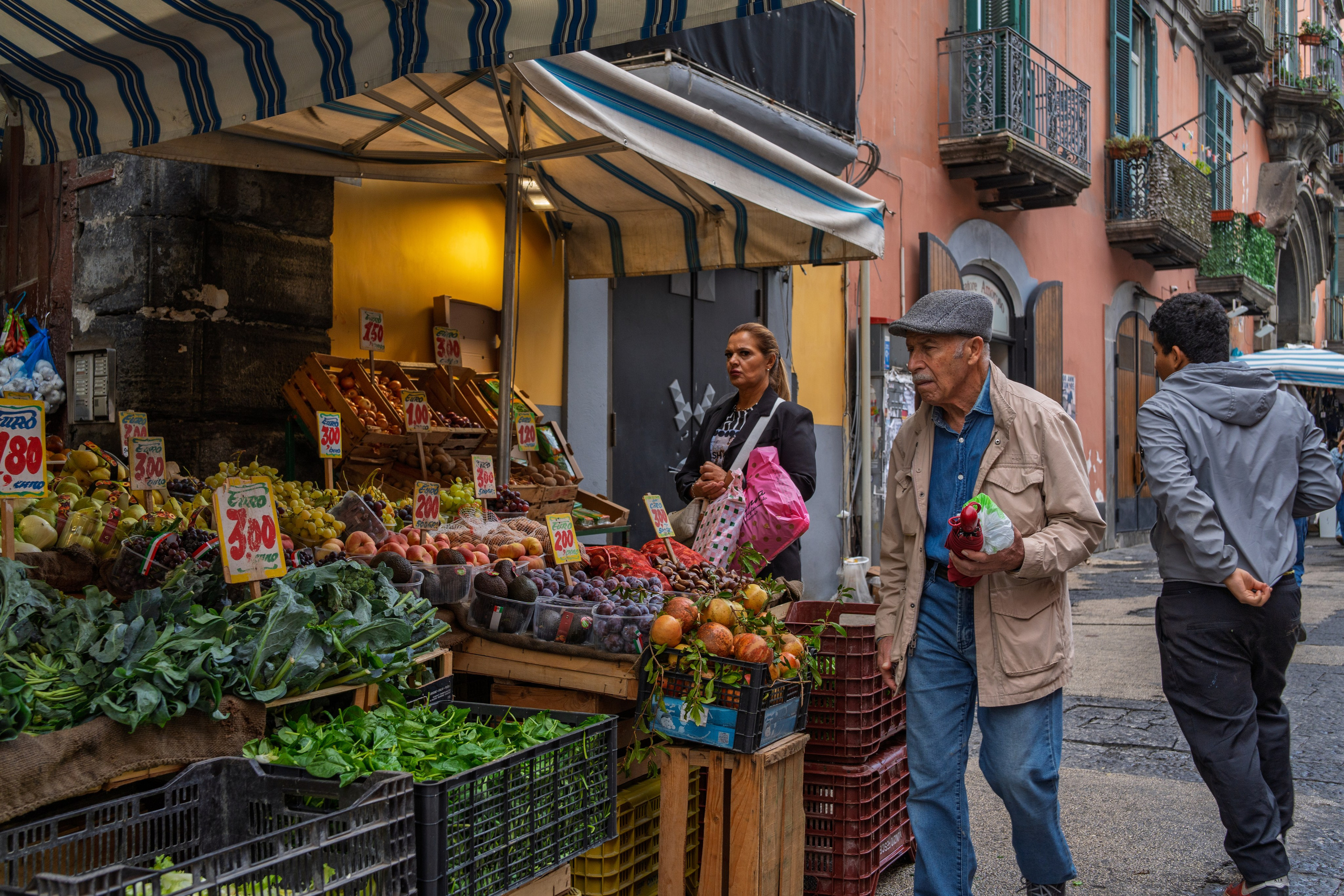 Streets of Naples. URBANSTREETFILES.ART