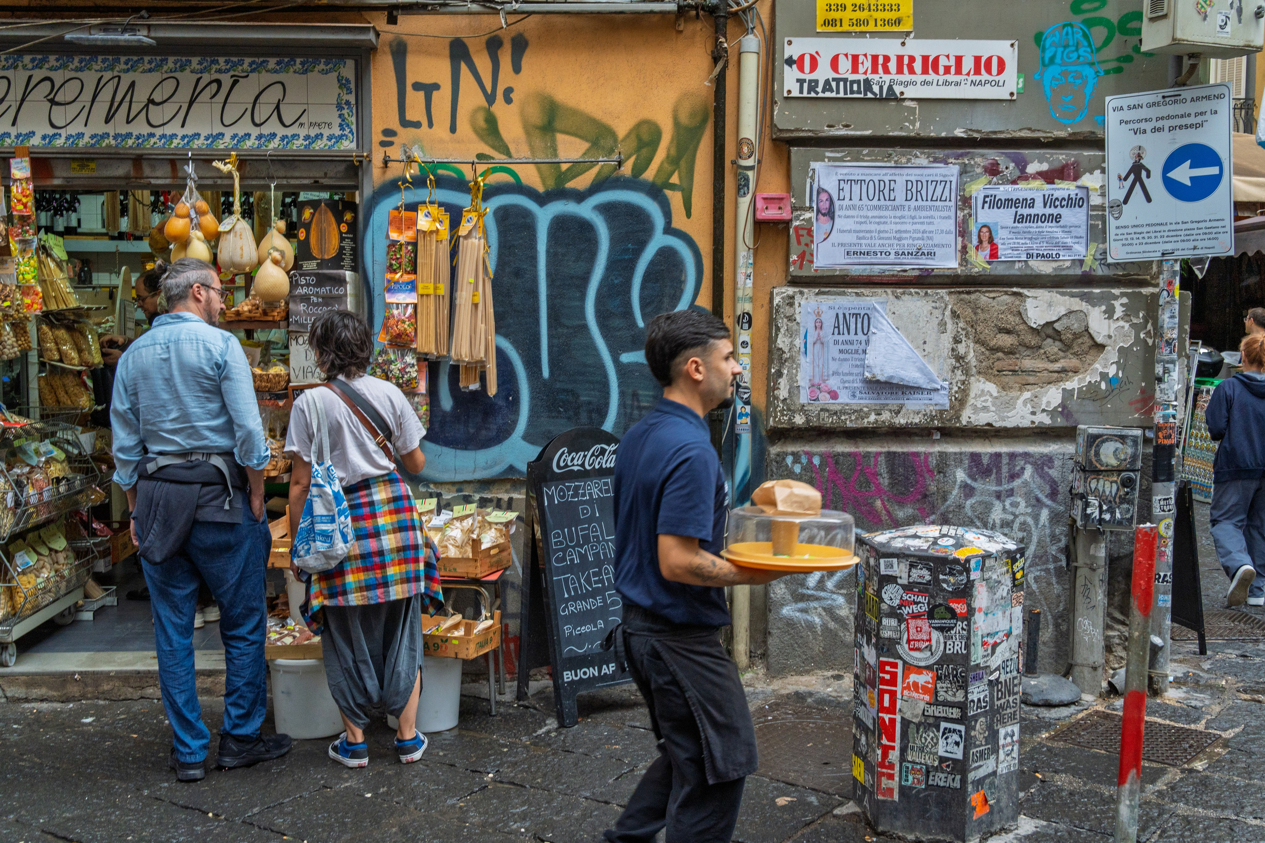 Streets of Naples. URBANSTREETFILES.ART