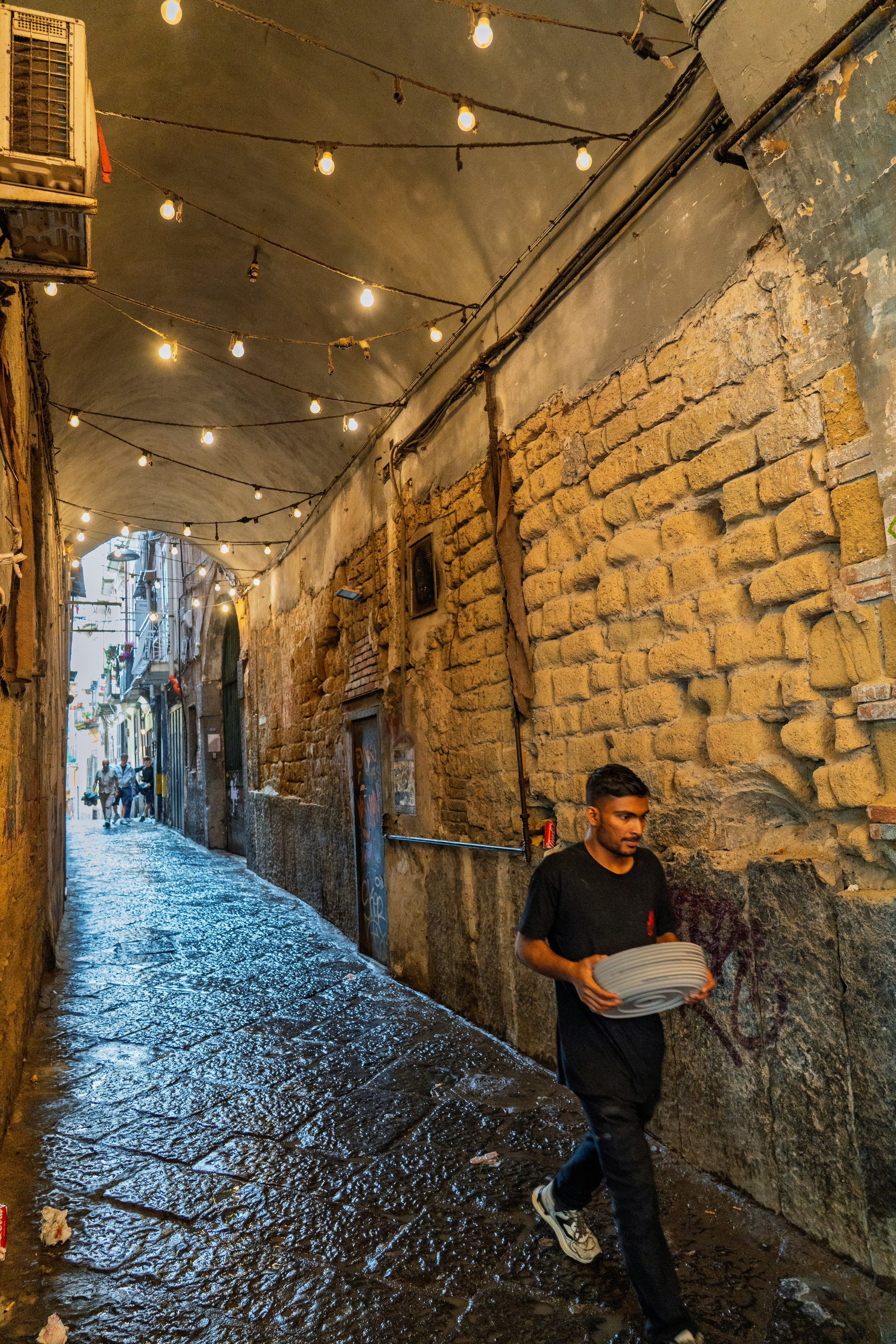 Streets of Naples. URBANSTREETFILES.ART