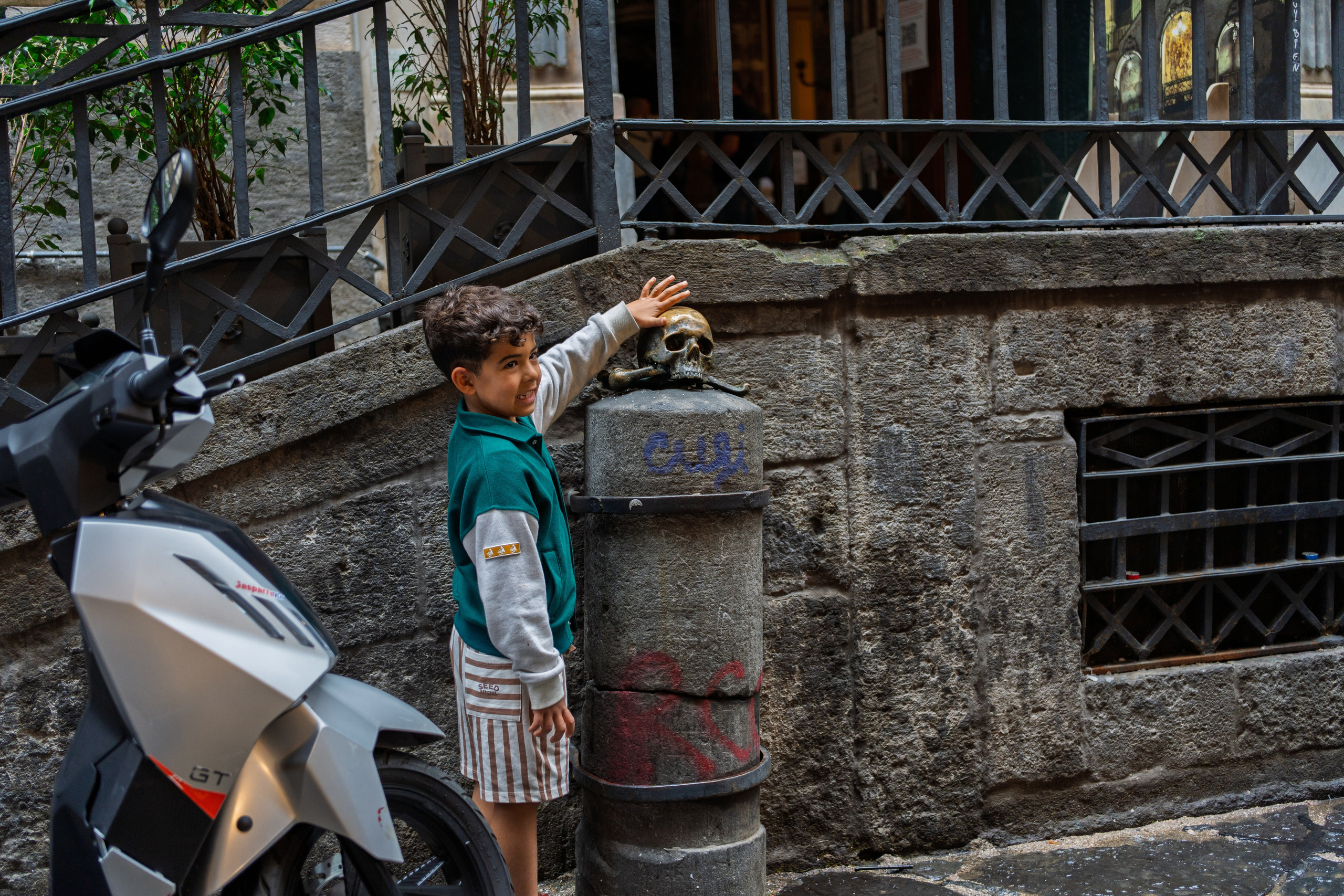 Streets of Naples. URBANSTREETFILES.ART
