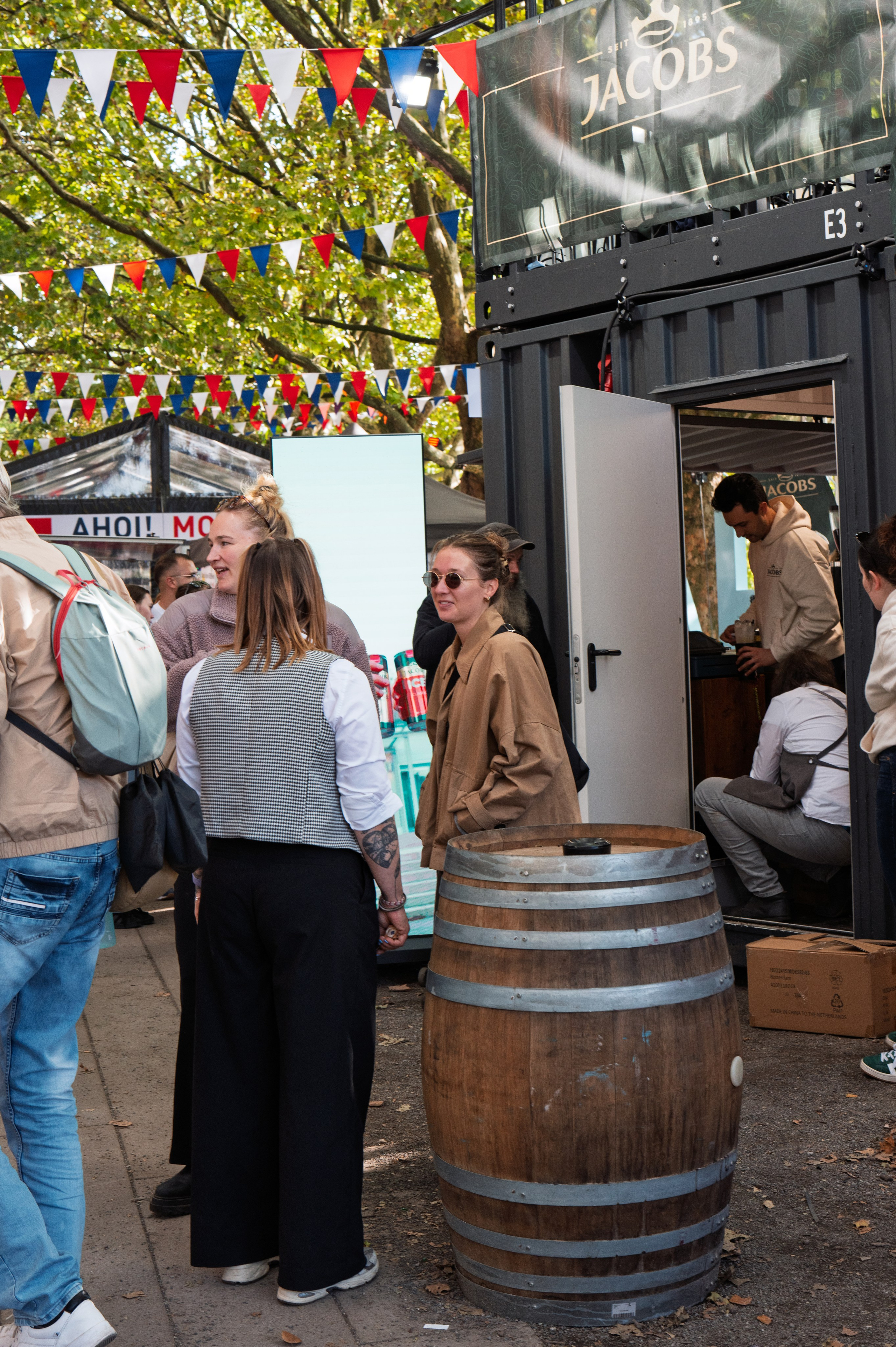 Citizens' Festival for the Day of German Unity in Bremen. URBANSTREETFILES.ART