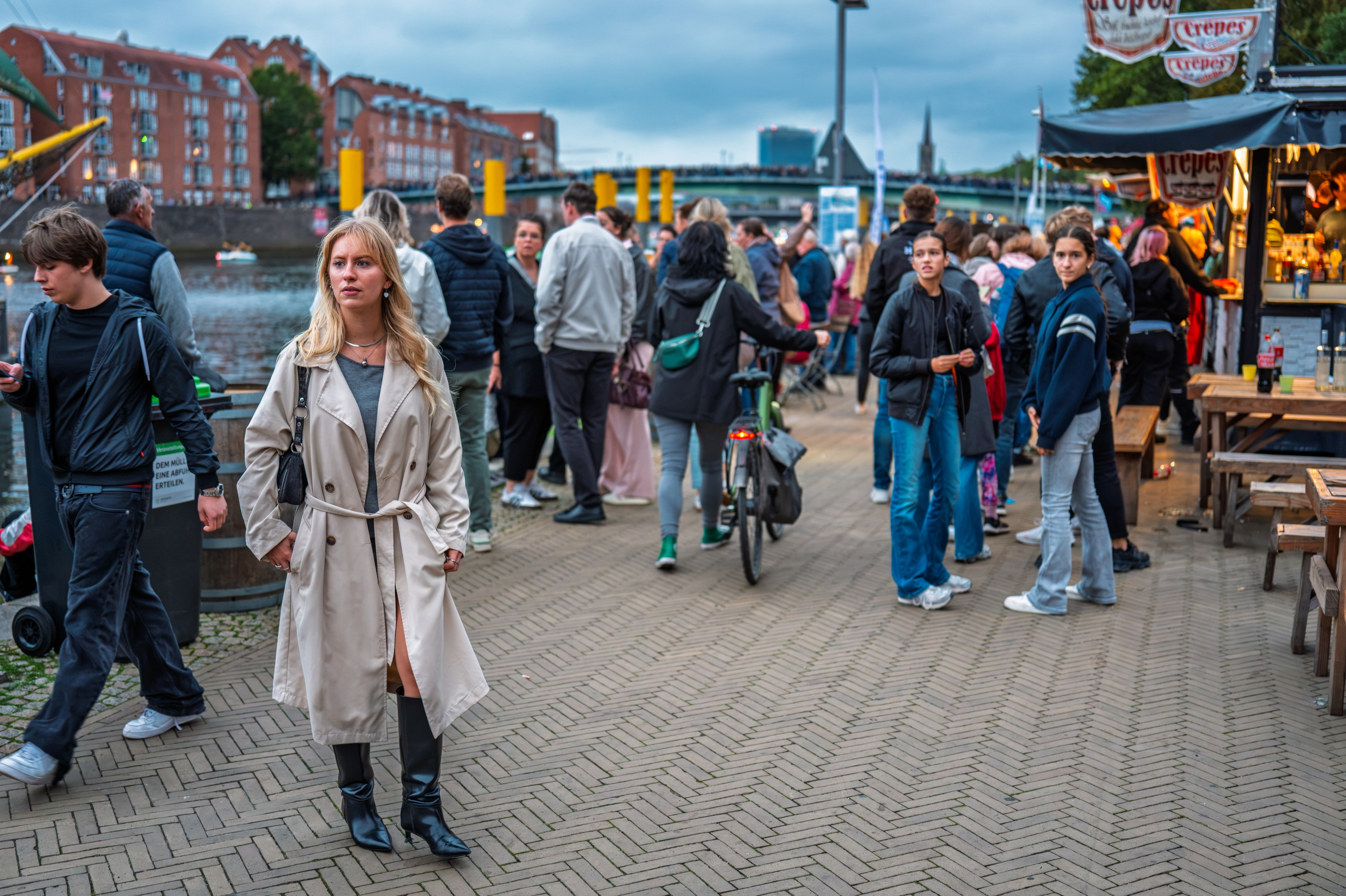 Urban Sketchers, Maritime Week and more Street in Bremen. URBANSTREETFILES.ART
