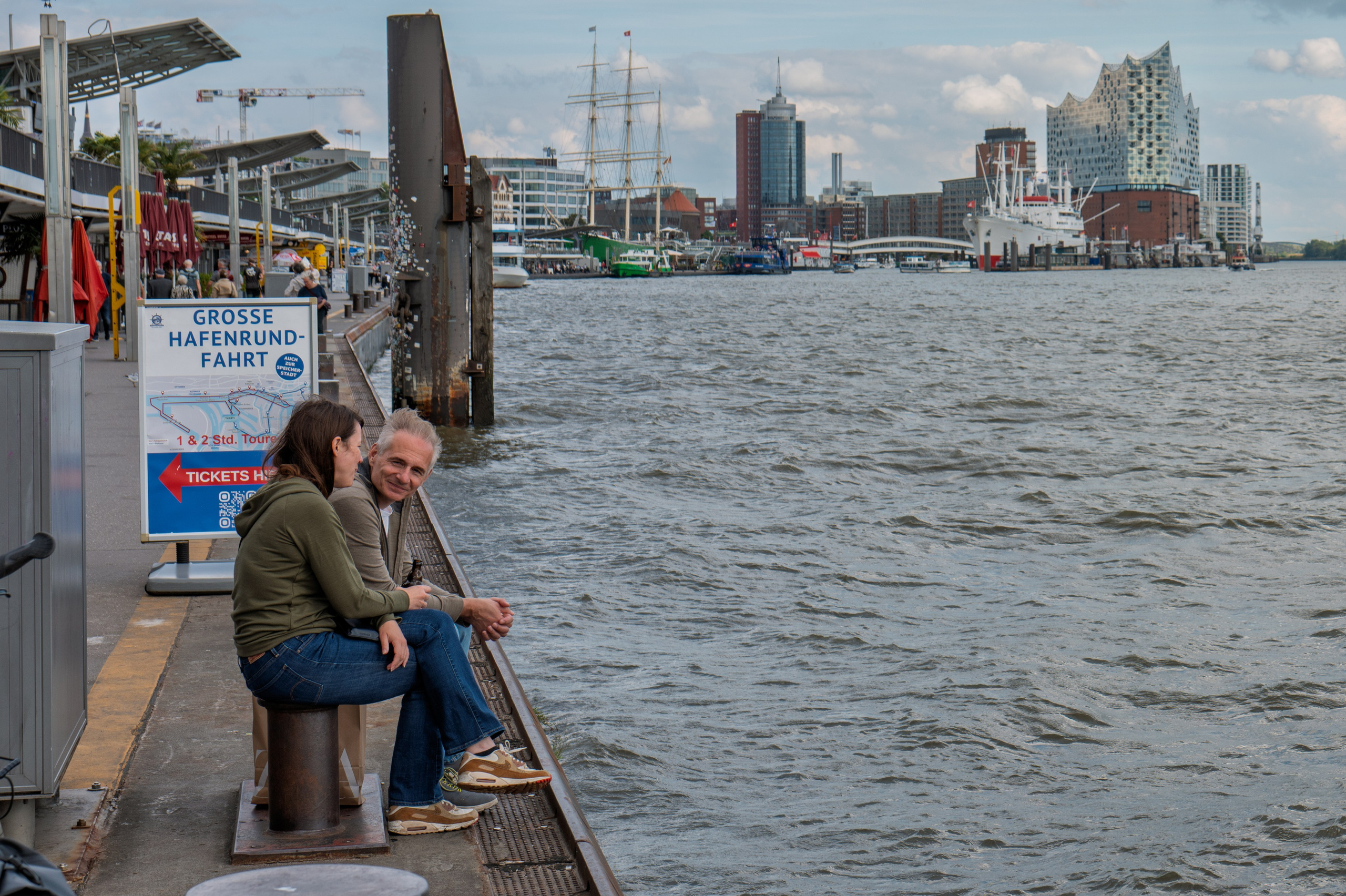 Streets of Hamburg. URBANSTREETFILES.ART