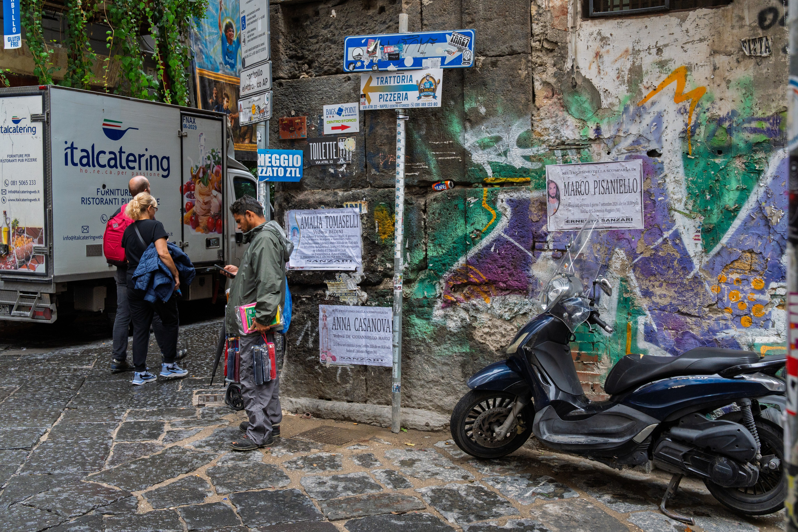 Streets of Naples. URBANSTREETFILES.ART