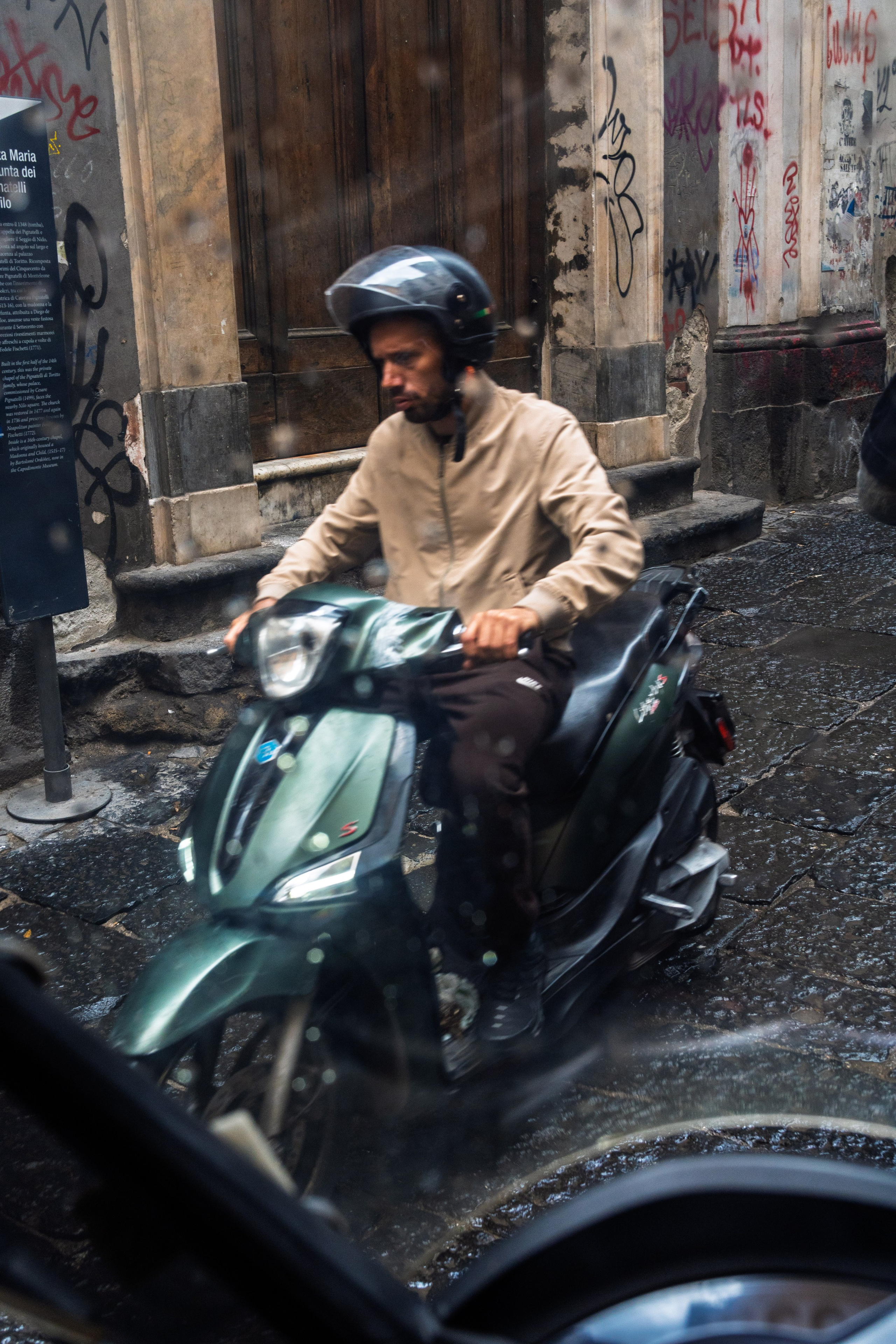 Streets of Naples. URBANSTREETFILES.ART
