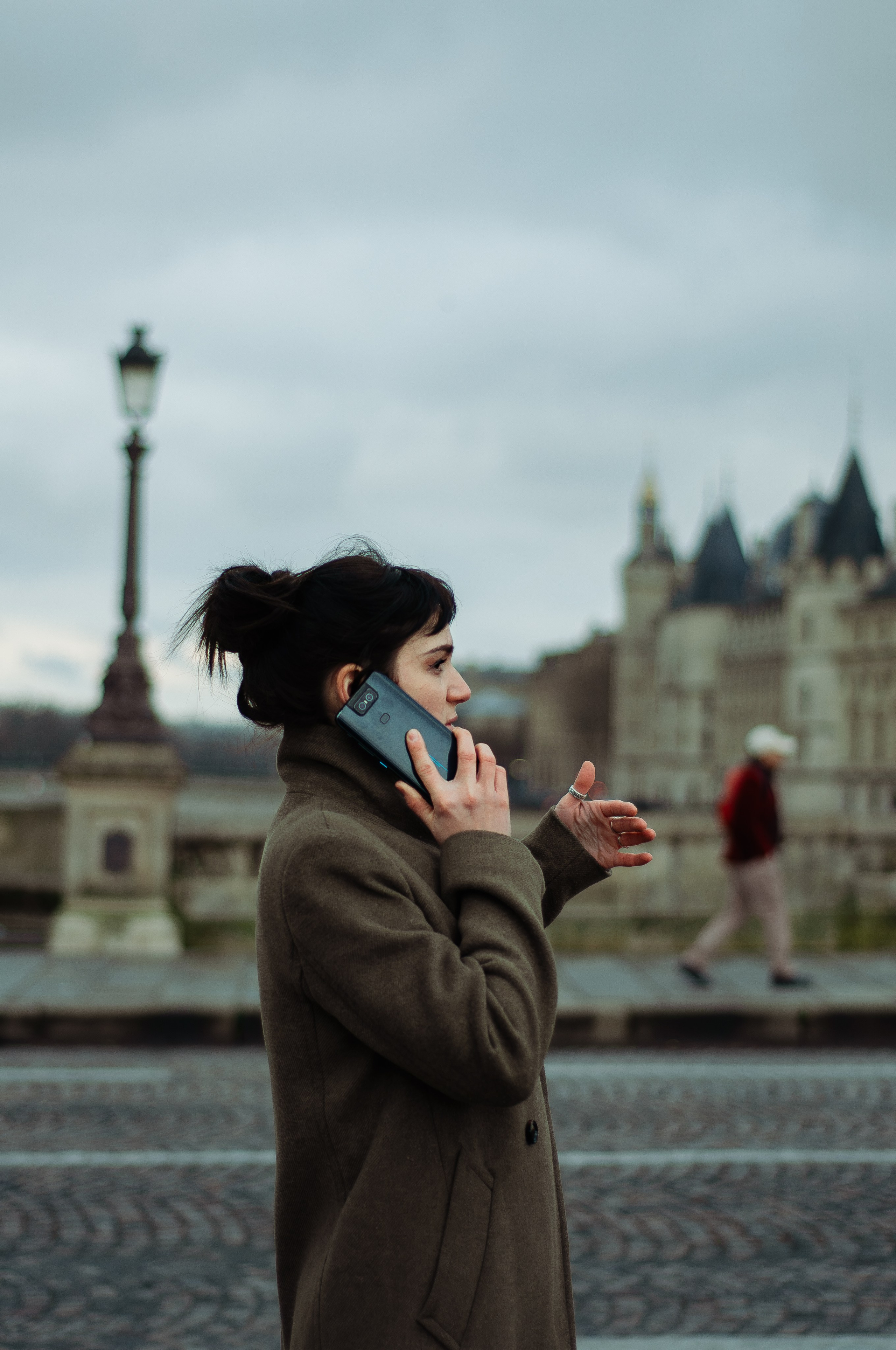 Фотосессия на острове Ситэ. Фотограф в Париже Полина Осипова