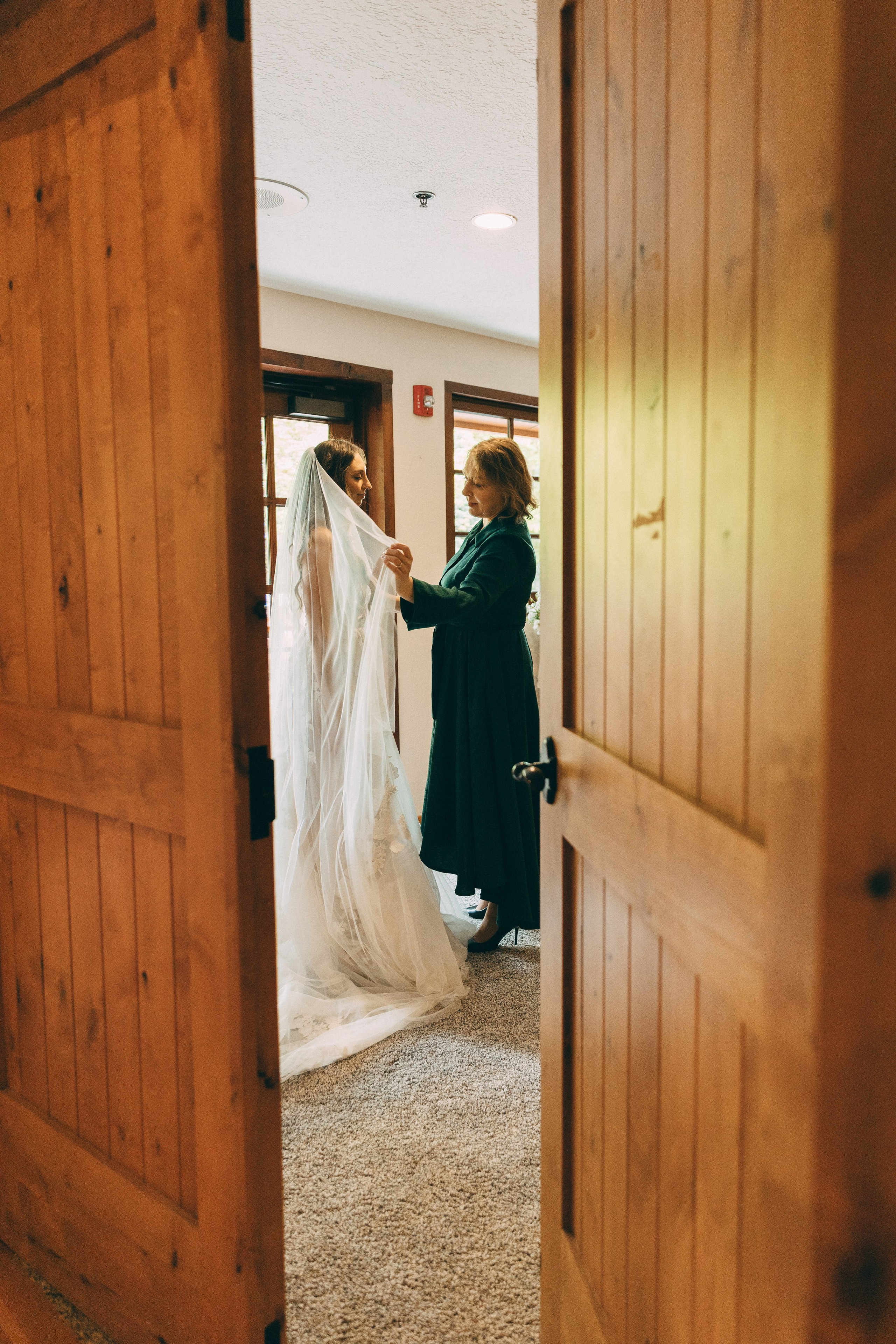 Wedding L&T. Family photographer in Vancouver WA Portland OR