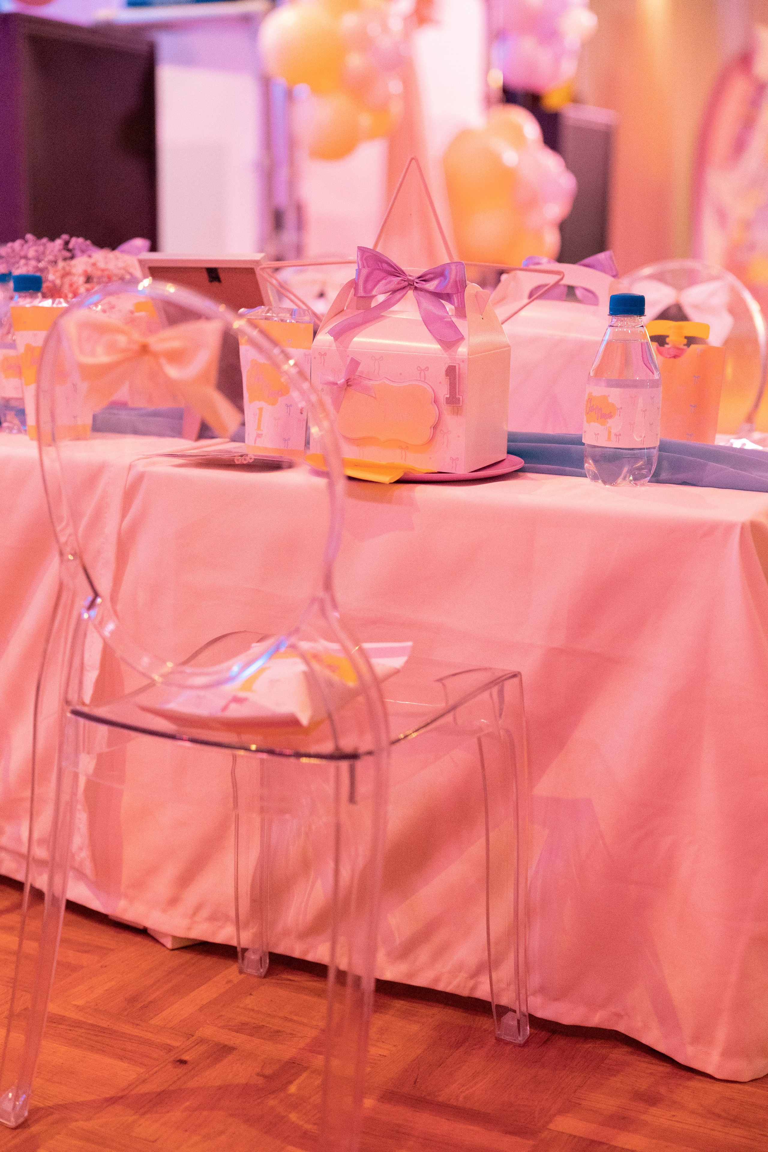 1 st Birthday. Portrait and Family Photographer in Netherlands