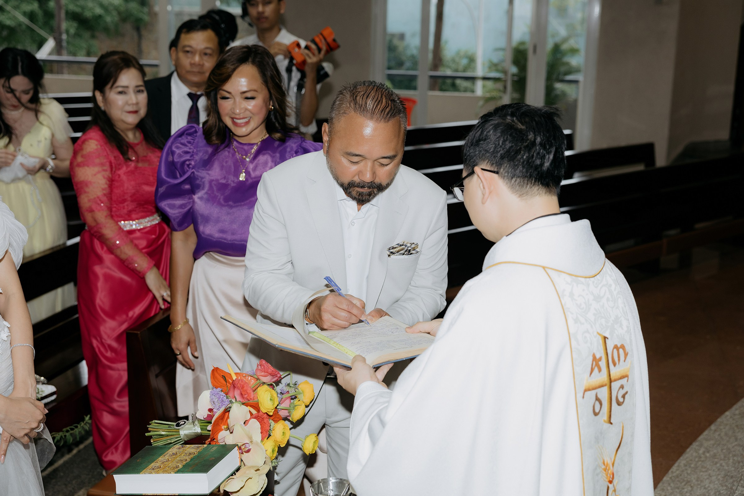 Church Wedding / Nica & Xavier. Nhiếp ảnh gia đám cưới hàng đầu tại Thành Phố Hồ Chí Minh