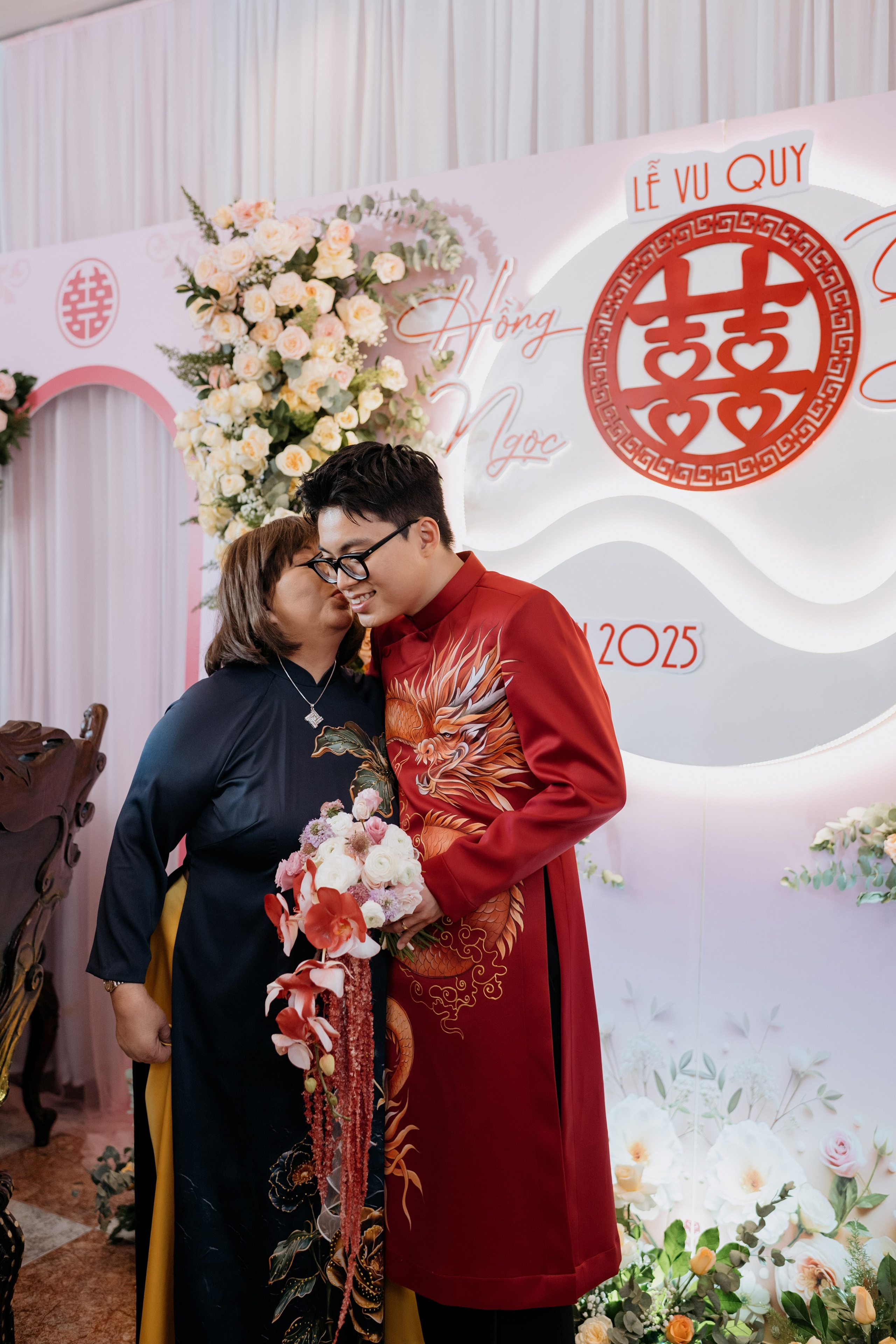 QUỐC HƯNG & HỒNG NGỌC. Nhiếp ảnh gia đám cưới hàng đầu tại Thành Phố Hồ Chí Minh