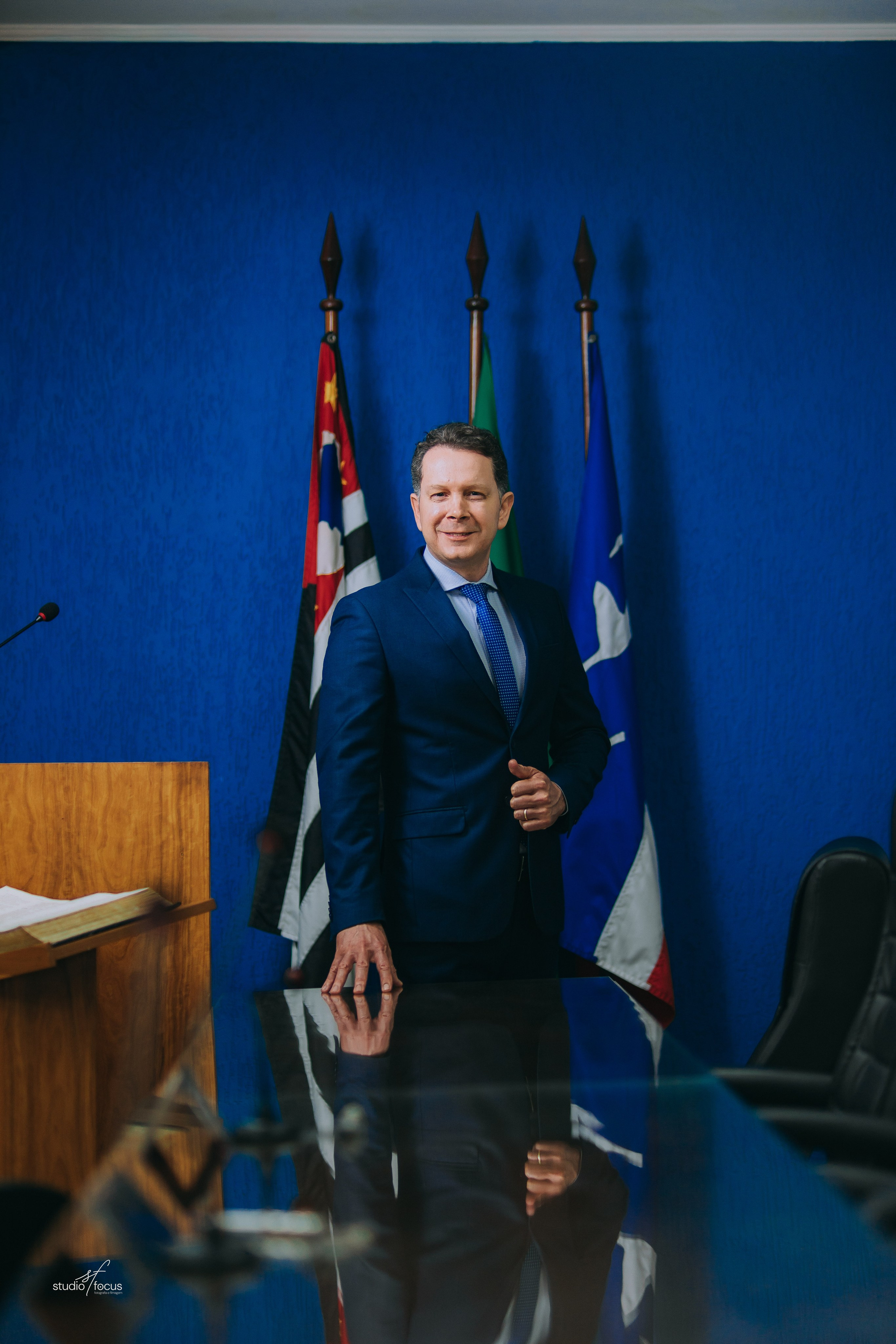 Corporativo/Politico