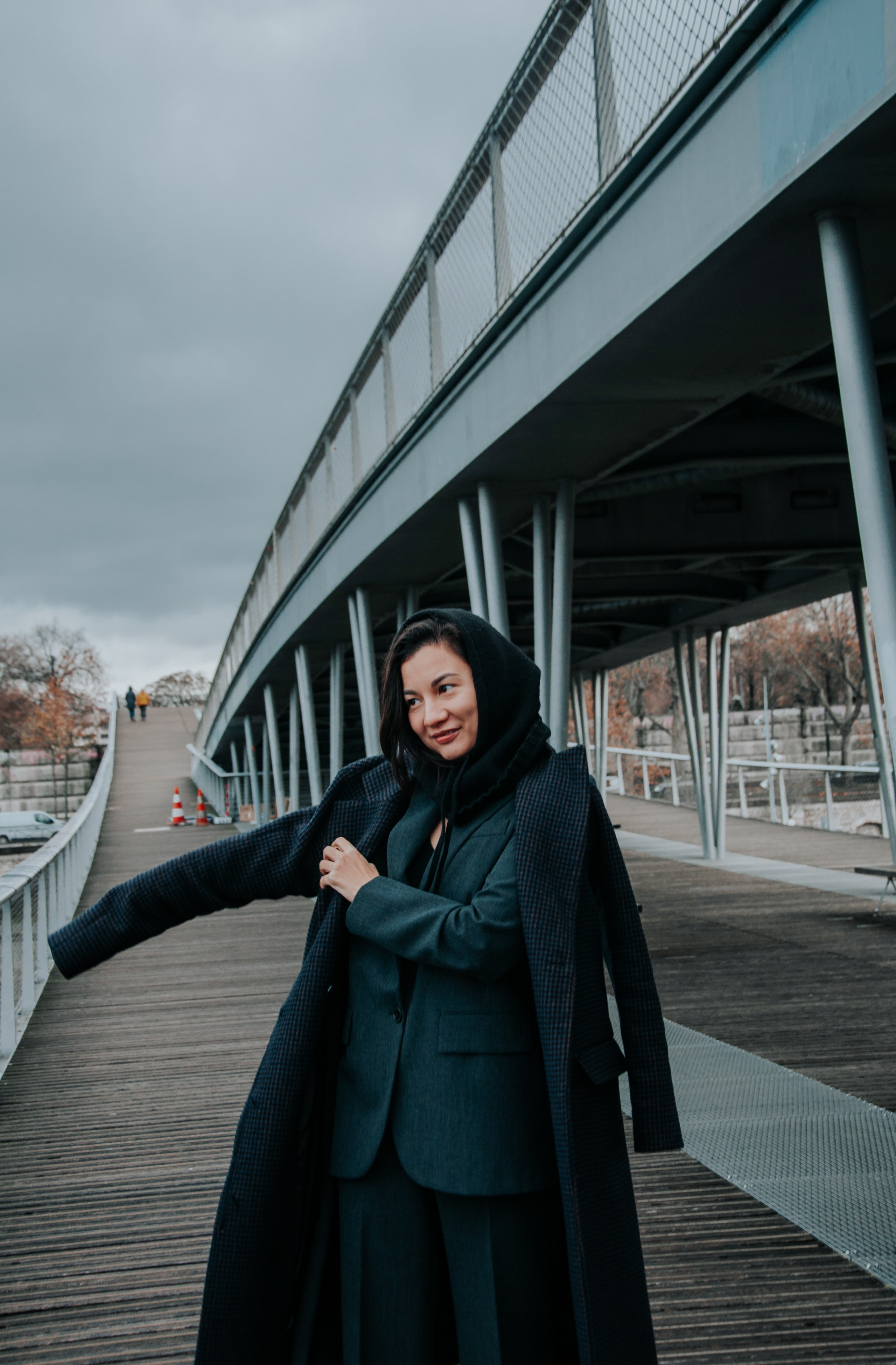 Urban photoshoot in Paris. Paris photographer — Polina Osipova