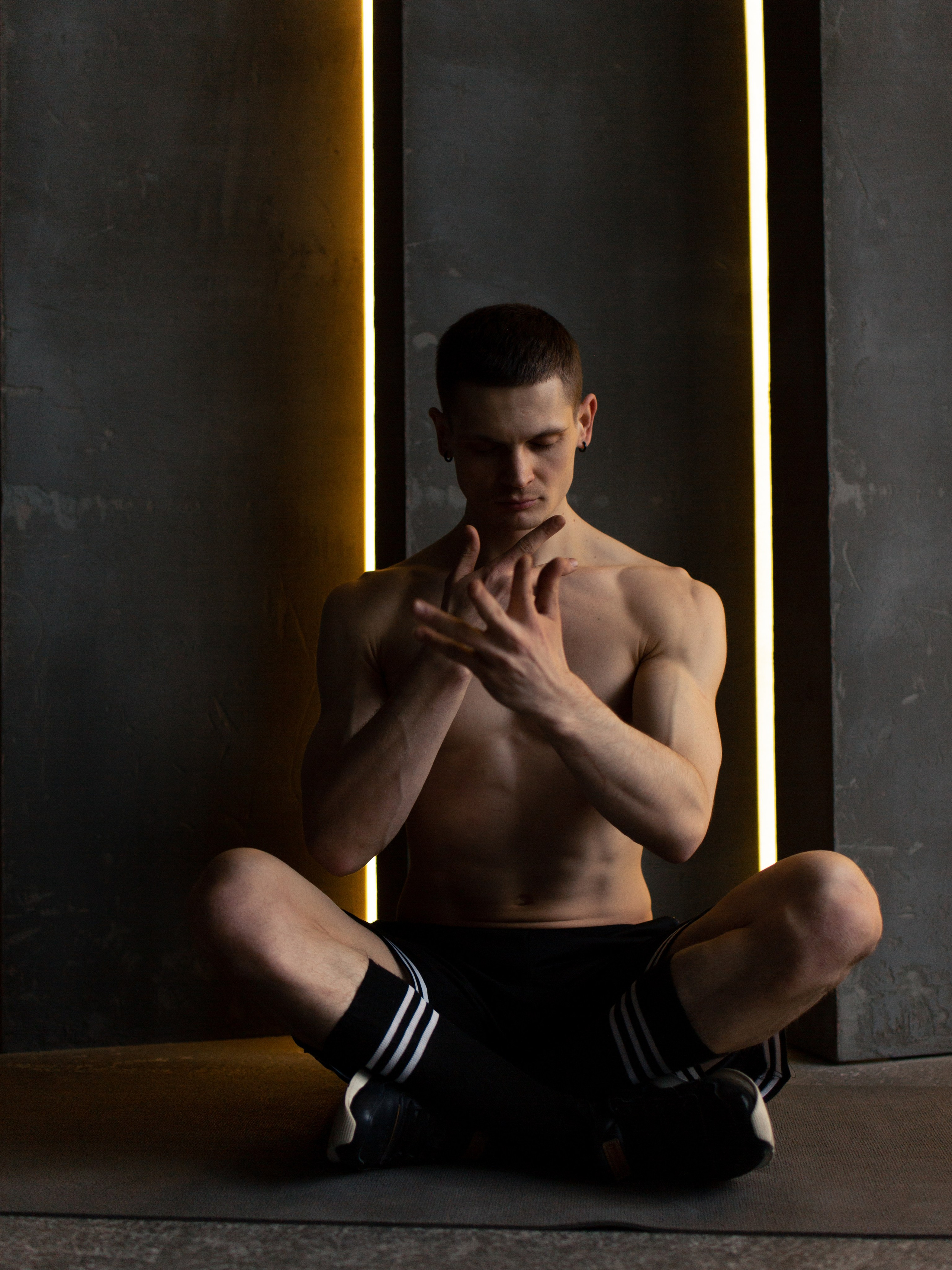 Sasha. Trainer. Photographer Vladmir Gladkov