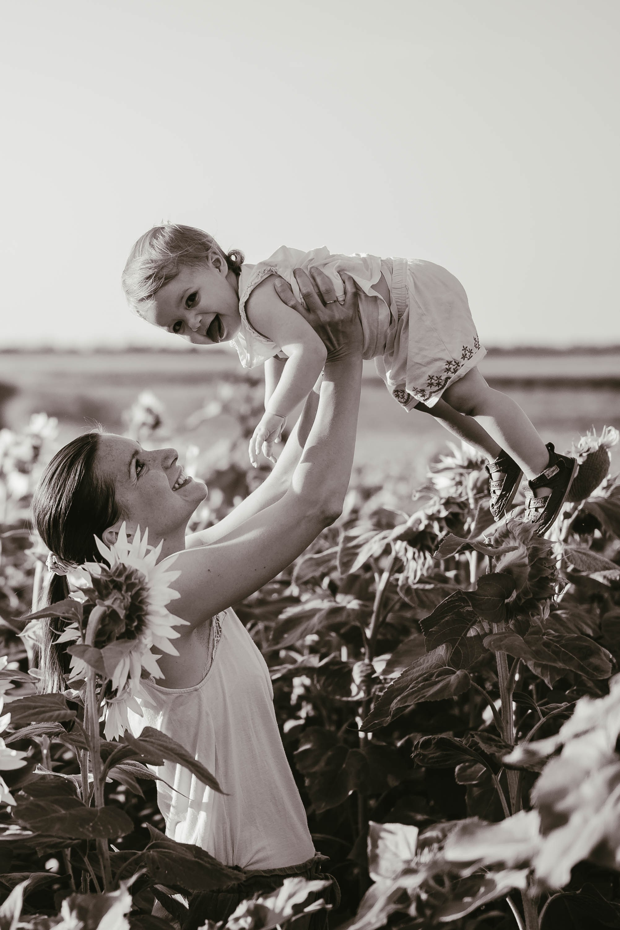 Višnja, Iskra, Maja i Stevan - porodično fotografisanje. Dečiji i porodični fotograf
