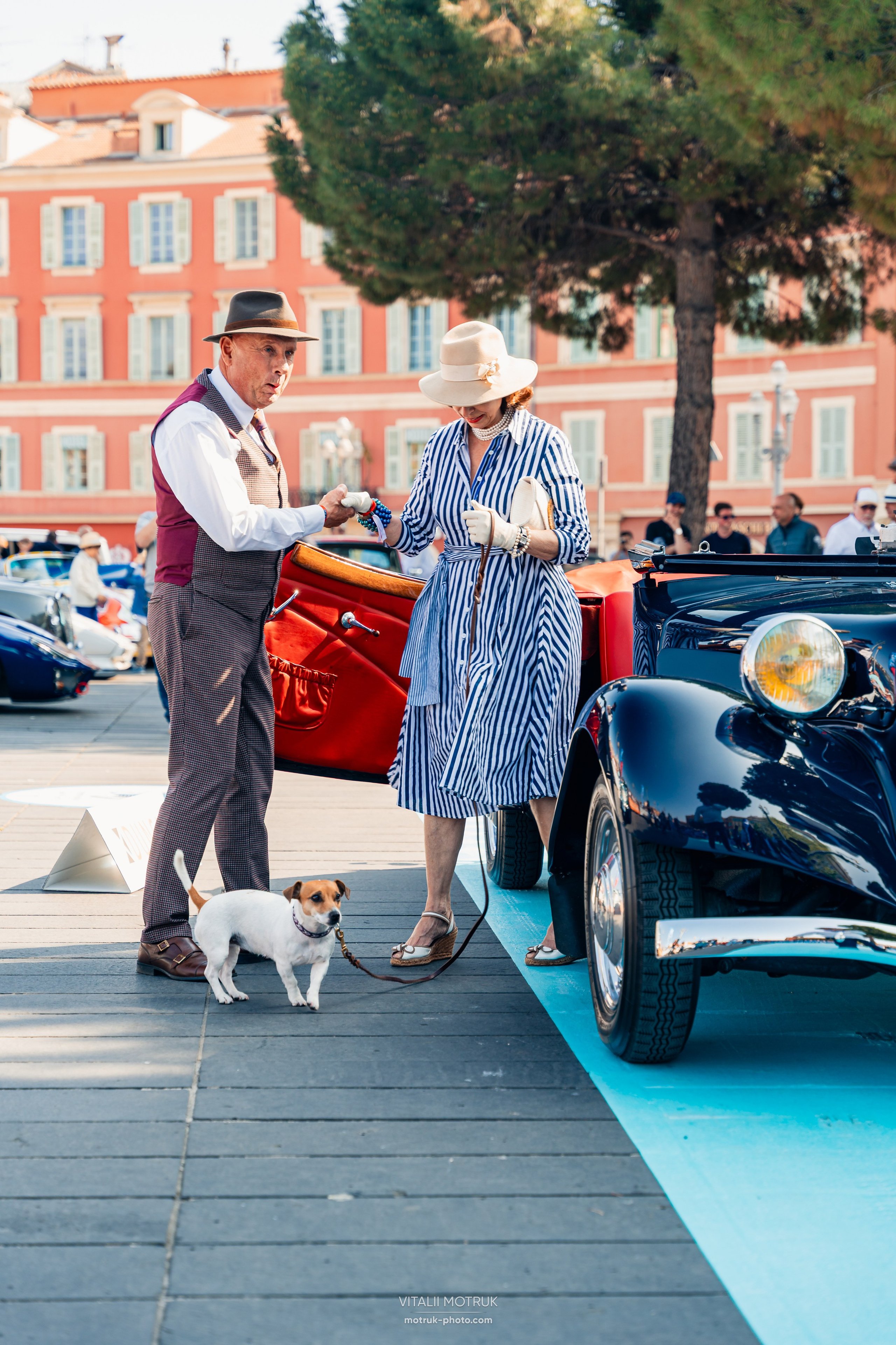 Legends de Nice. Photographe de voitures à Paris — Vitalii Motruk