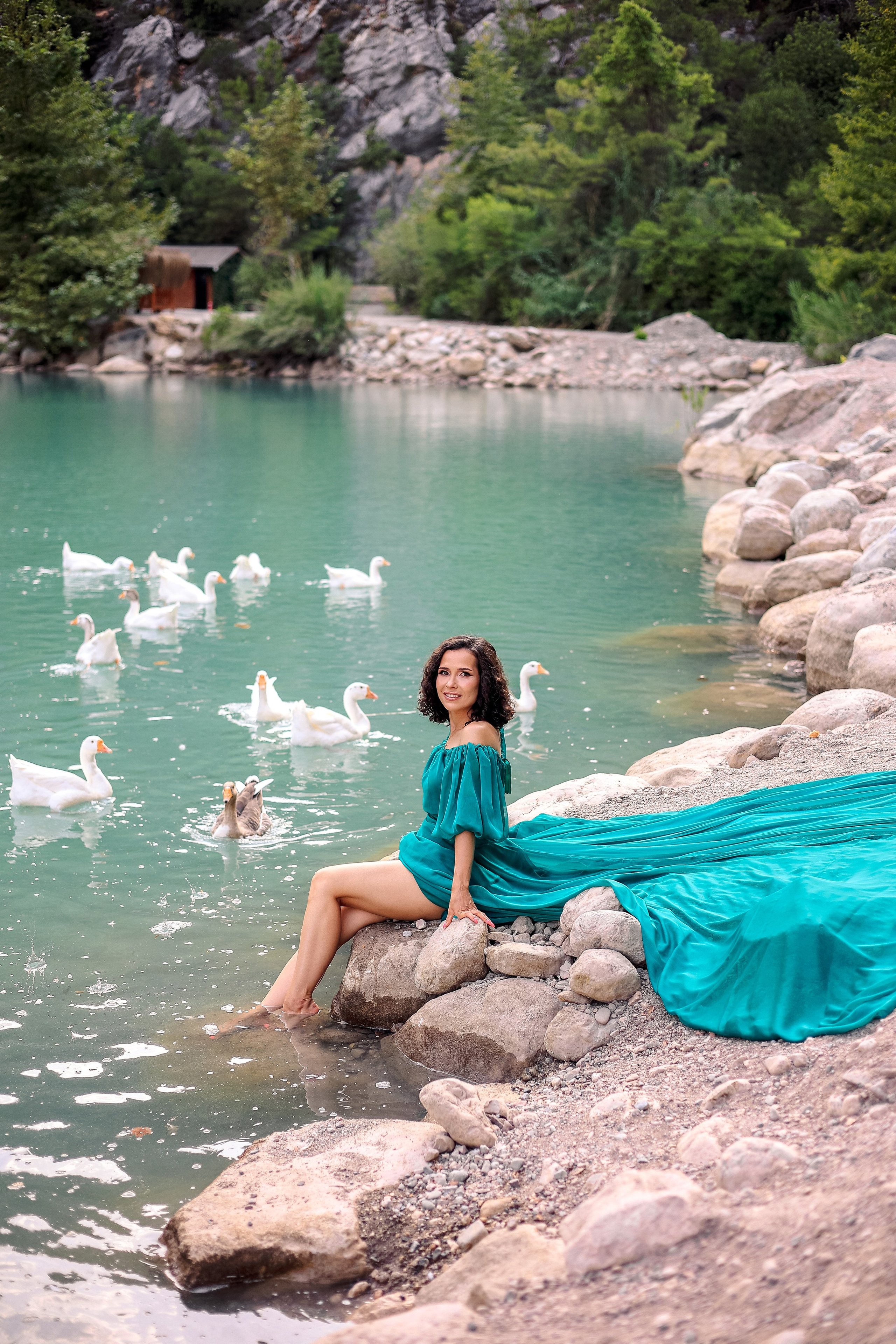 Flying dresses for rent. Photographer in Turkey, Antalya, Kemer, Belek, Side, Kas, Fethiye