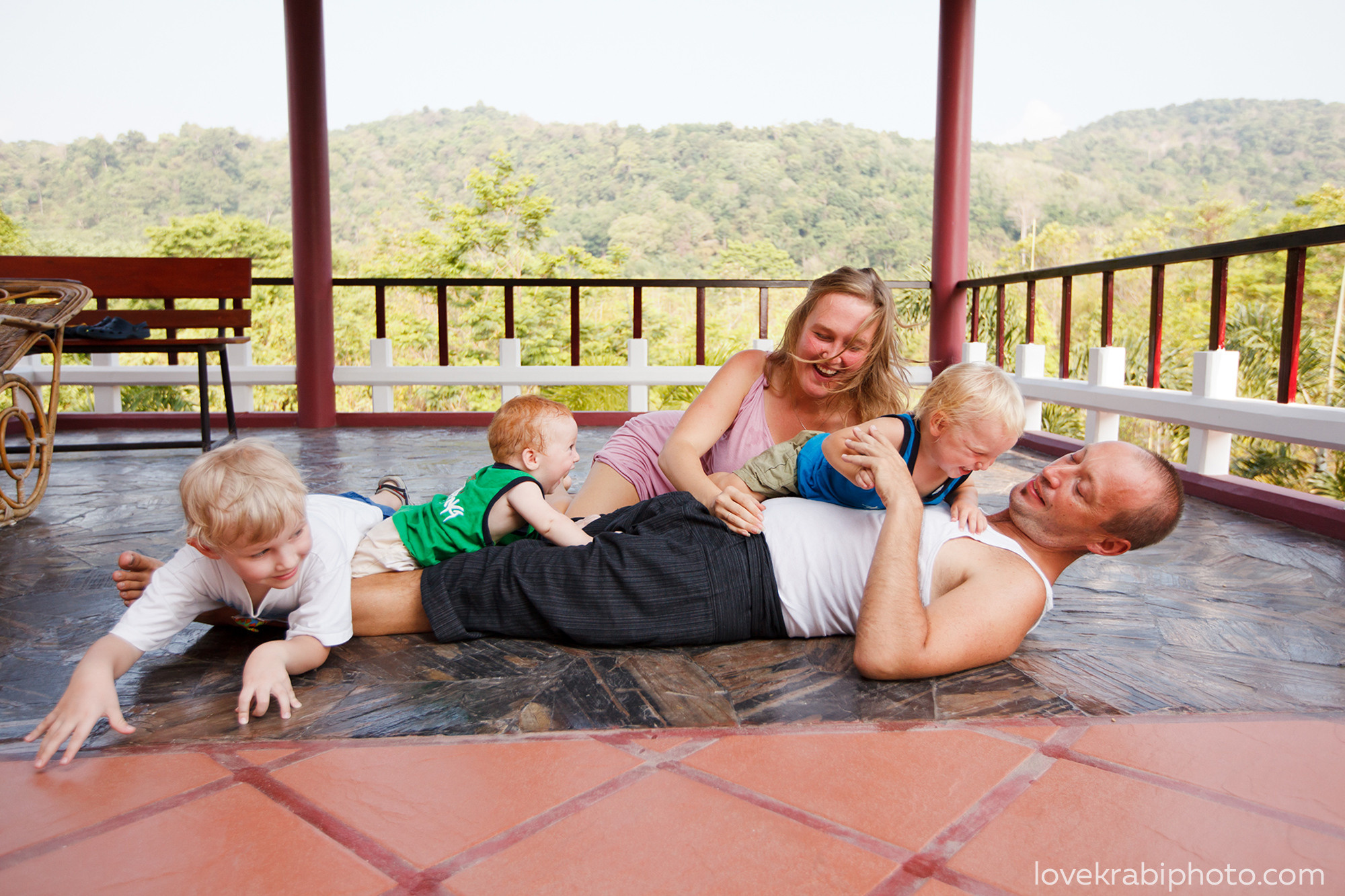 family kids photography krabi thailand
