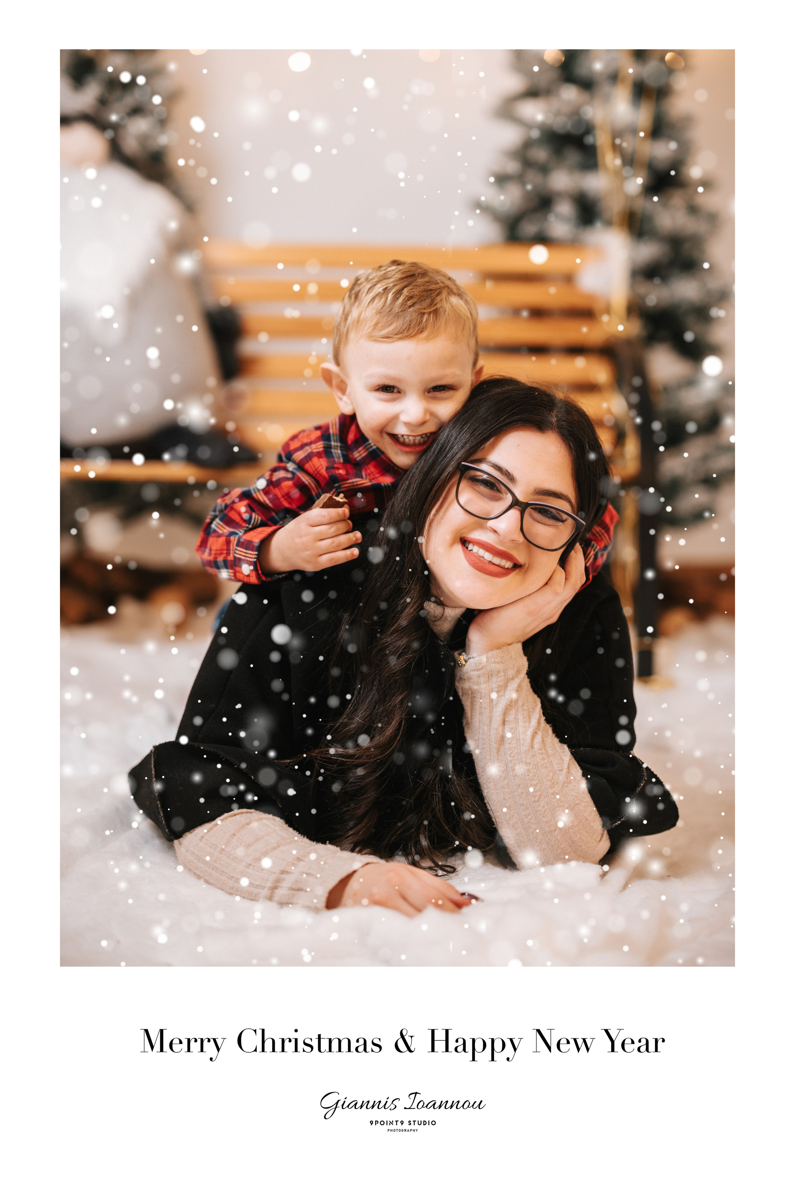 CHRISTMAS SESSIONS. Giannis Ioannou