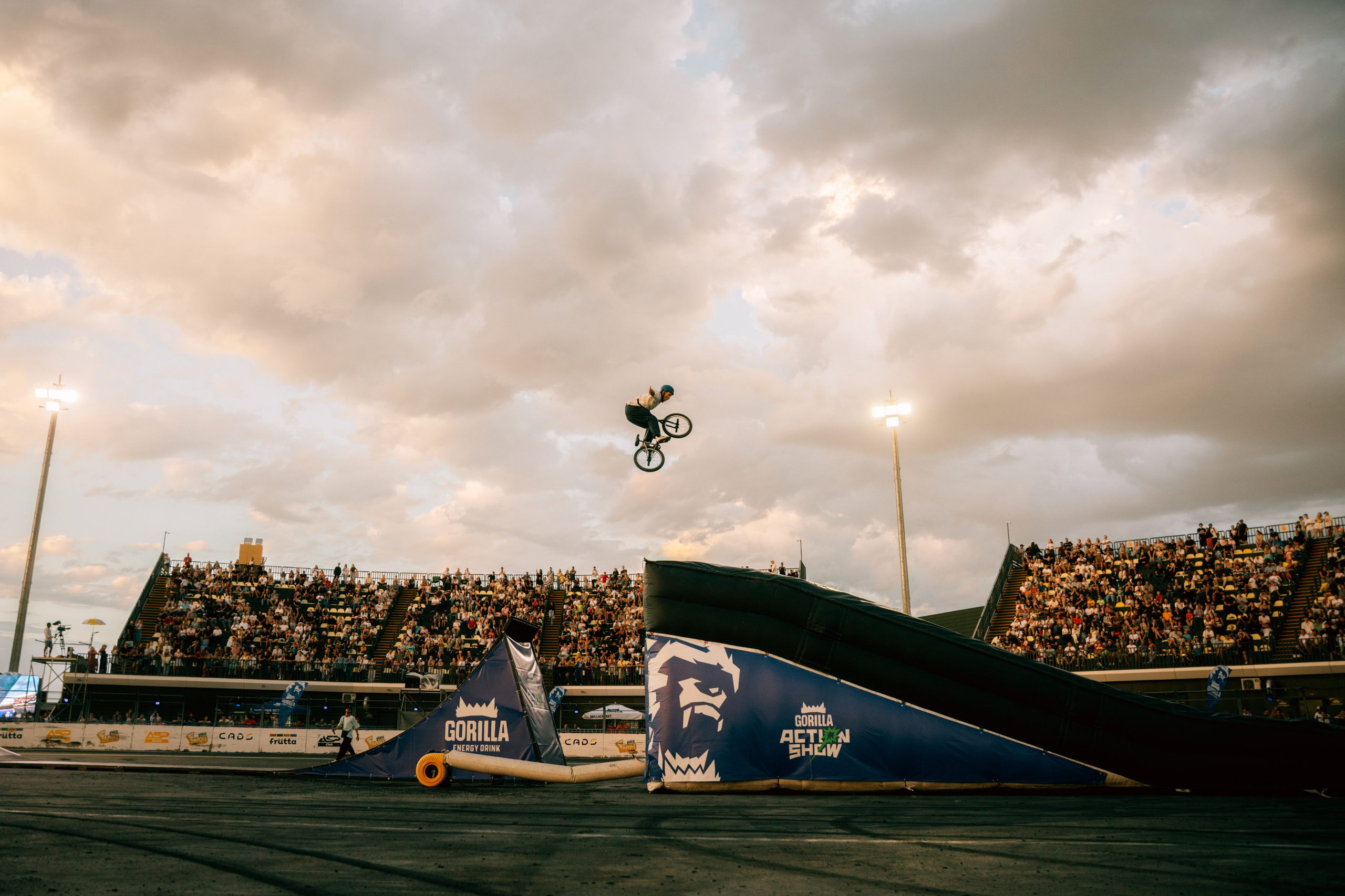 SPORT EVENTS. Портретный и спортивный фотограф в Алматы Алексей Овечкин