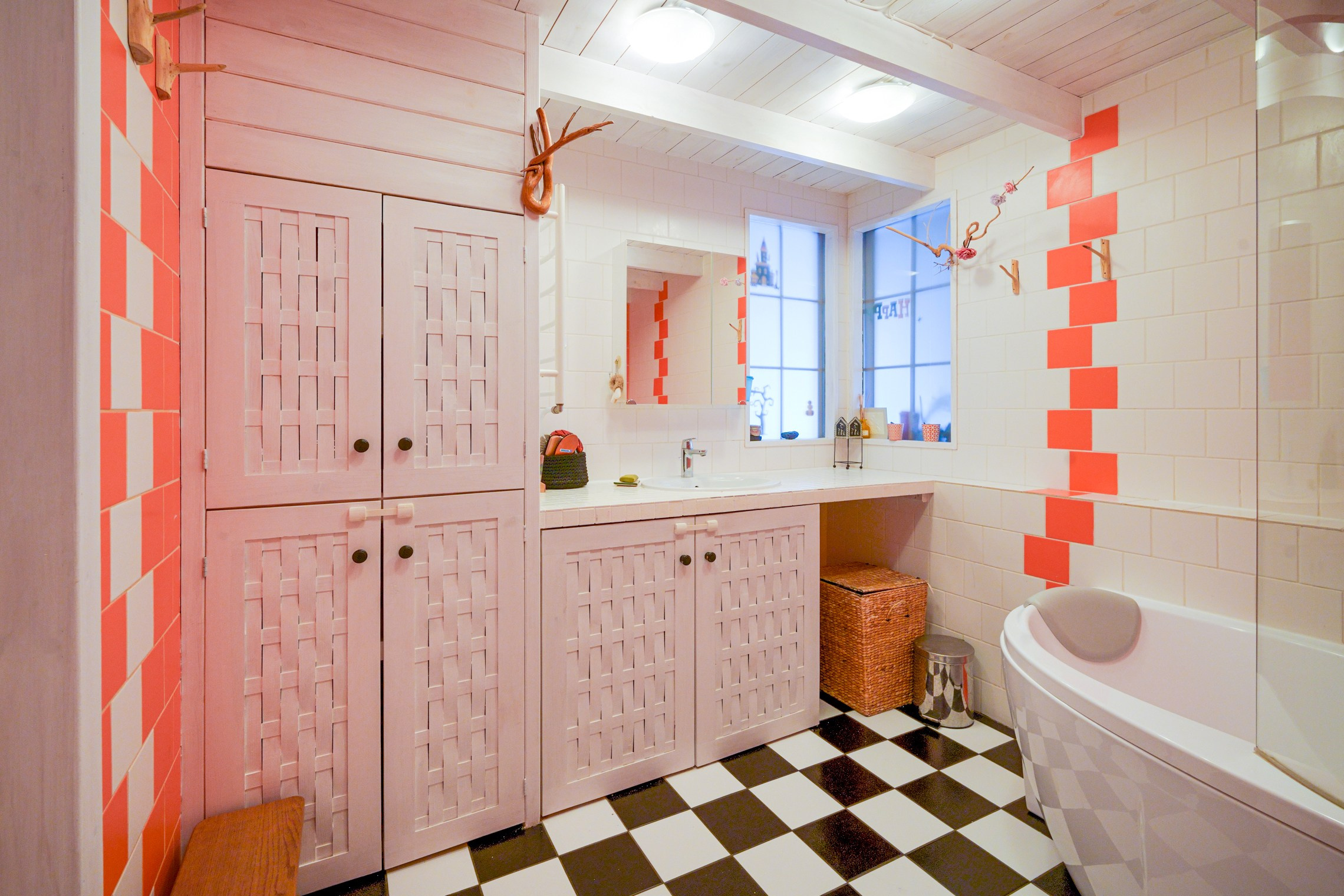 Sebastijoniškių g. 17. Elina Sapiega fotografė Vilniuje