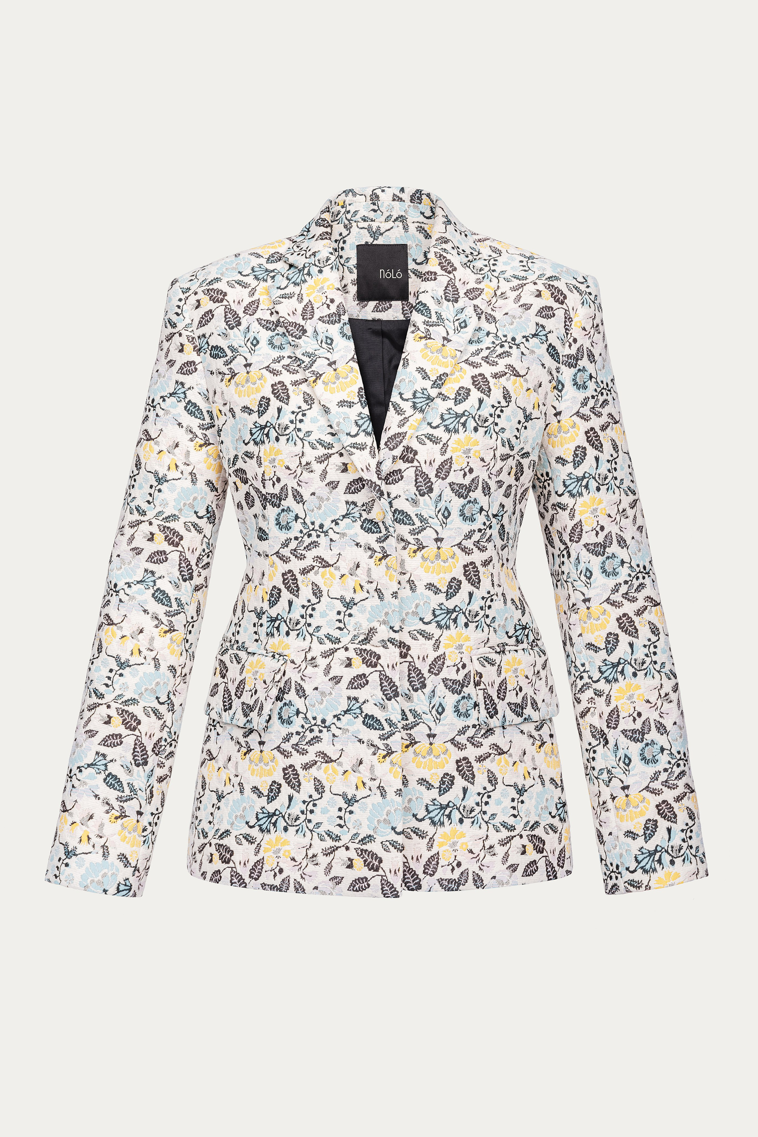 Nolo Fashion. Fotogrāfs Rīgā. Gīmenes, individuālās un dažādu produktu fotosesijas