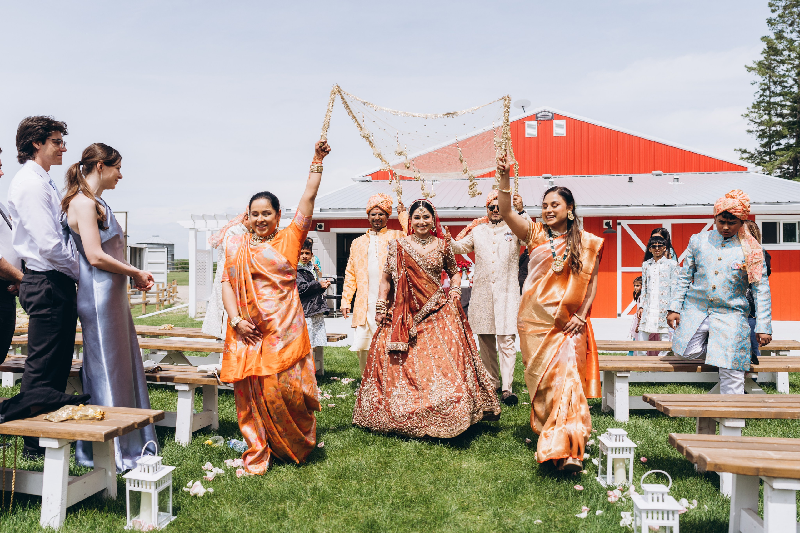 Jackie & Bindi. Calgary Wedding & Lifestyle Photographer — Yevhen Polishchuk