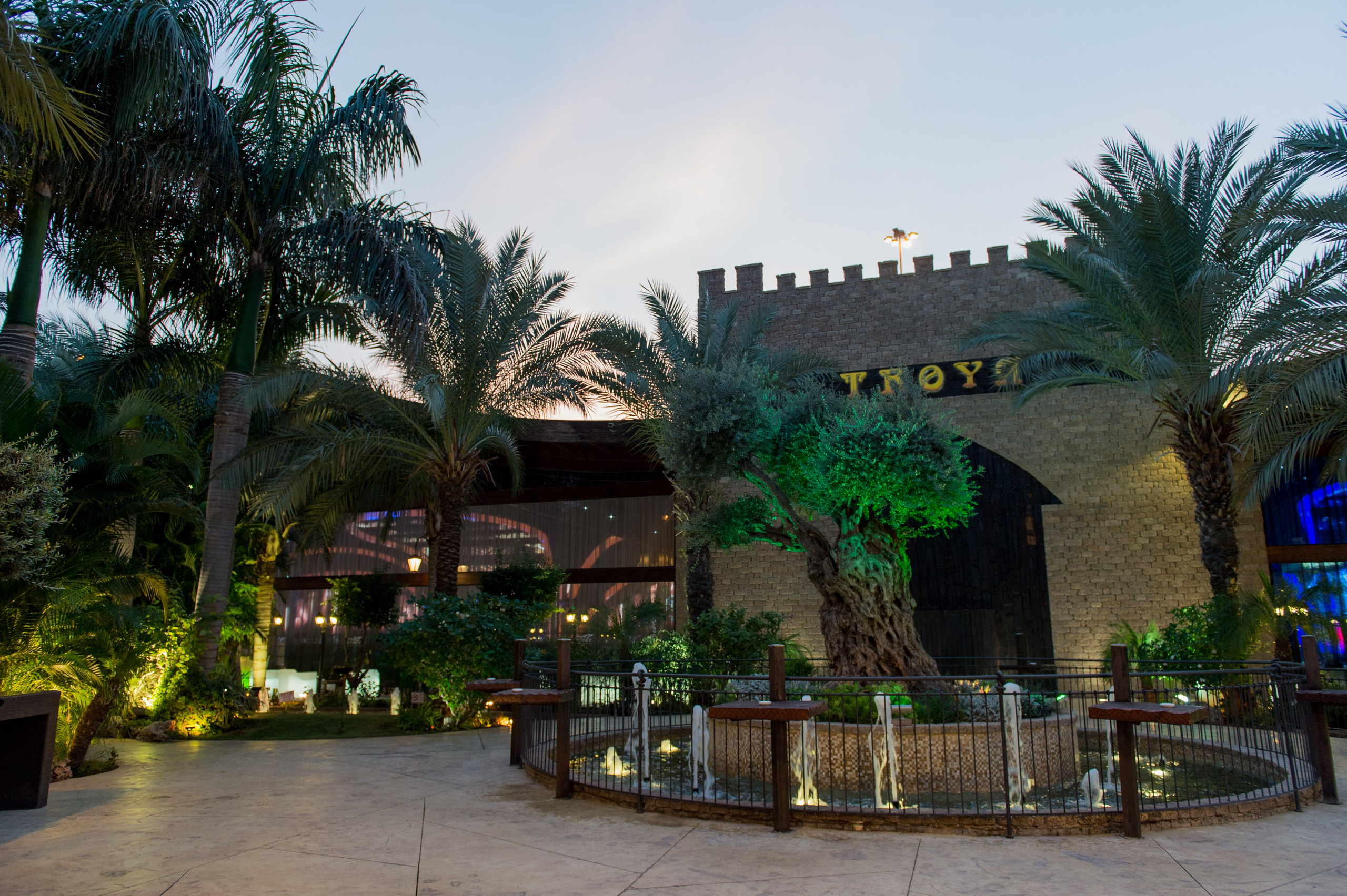 Stella & Elijahu. Wedding and events photographers Studio Shalom