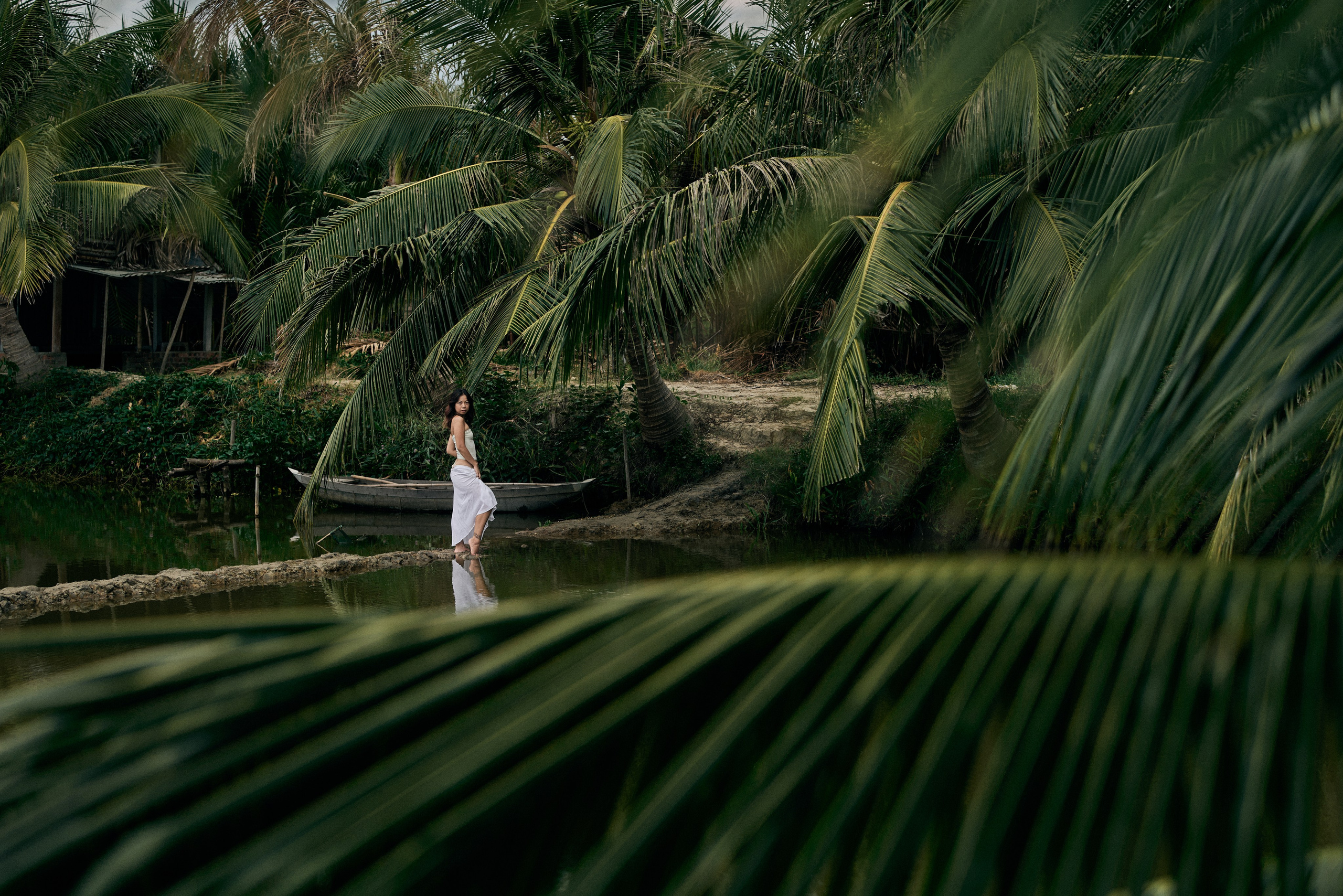 Lifestyle Photographer in Hoi An & Da Nang Love stories, family & wedding photography