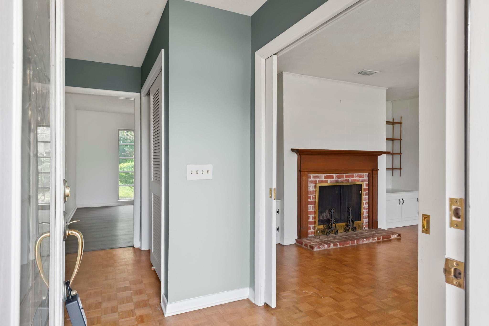 Carlotta Rd W, Jacksonville Fl 32 211