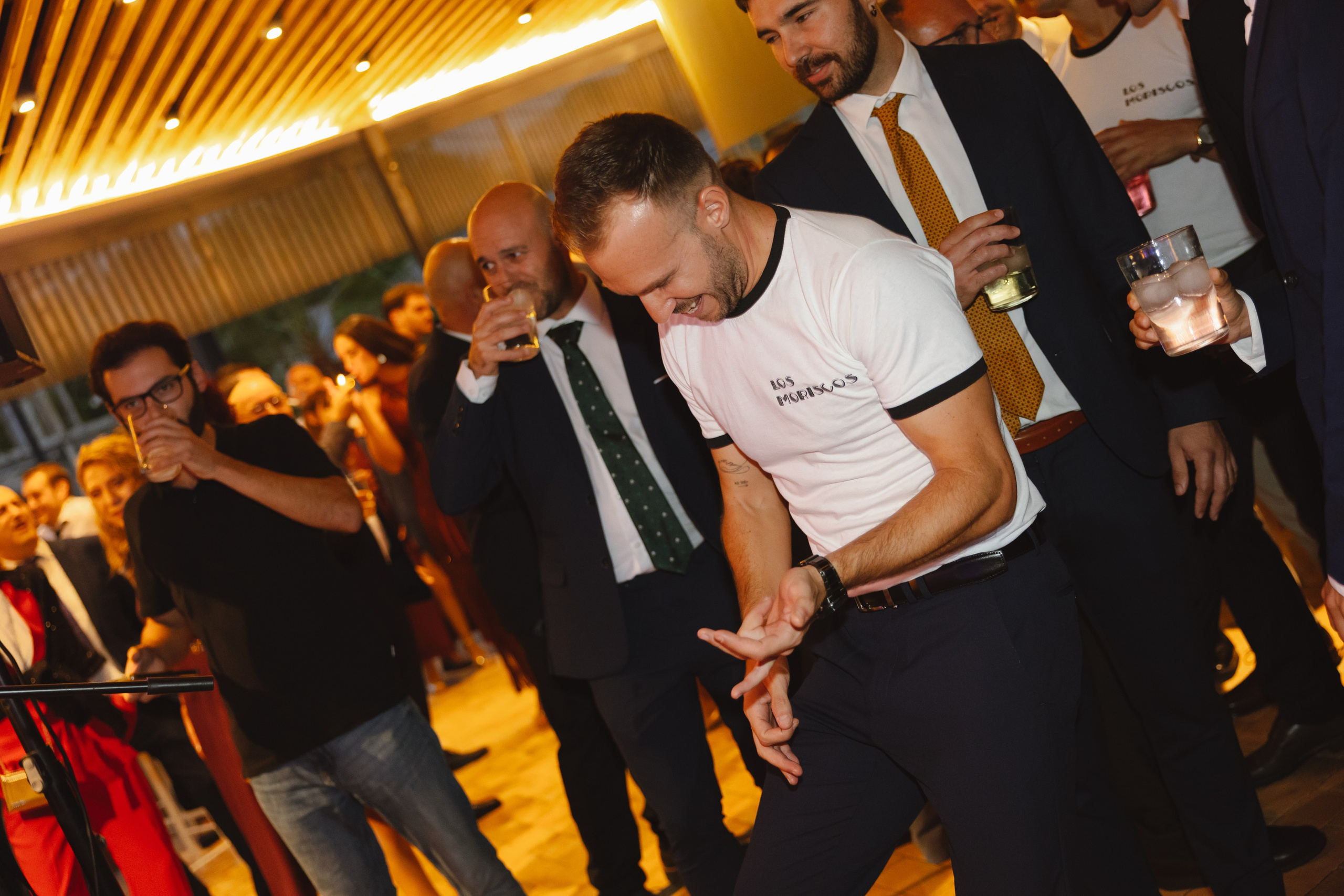 EVA & GUILLE. Fotógrafo y Videografo de bodas y eventos