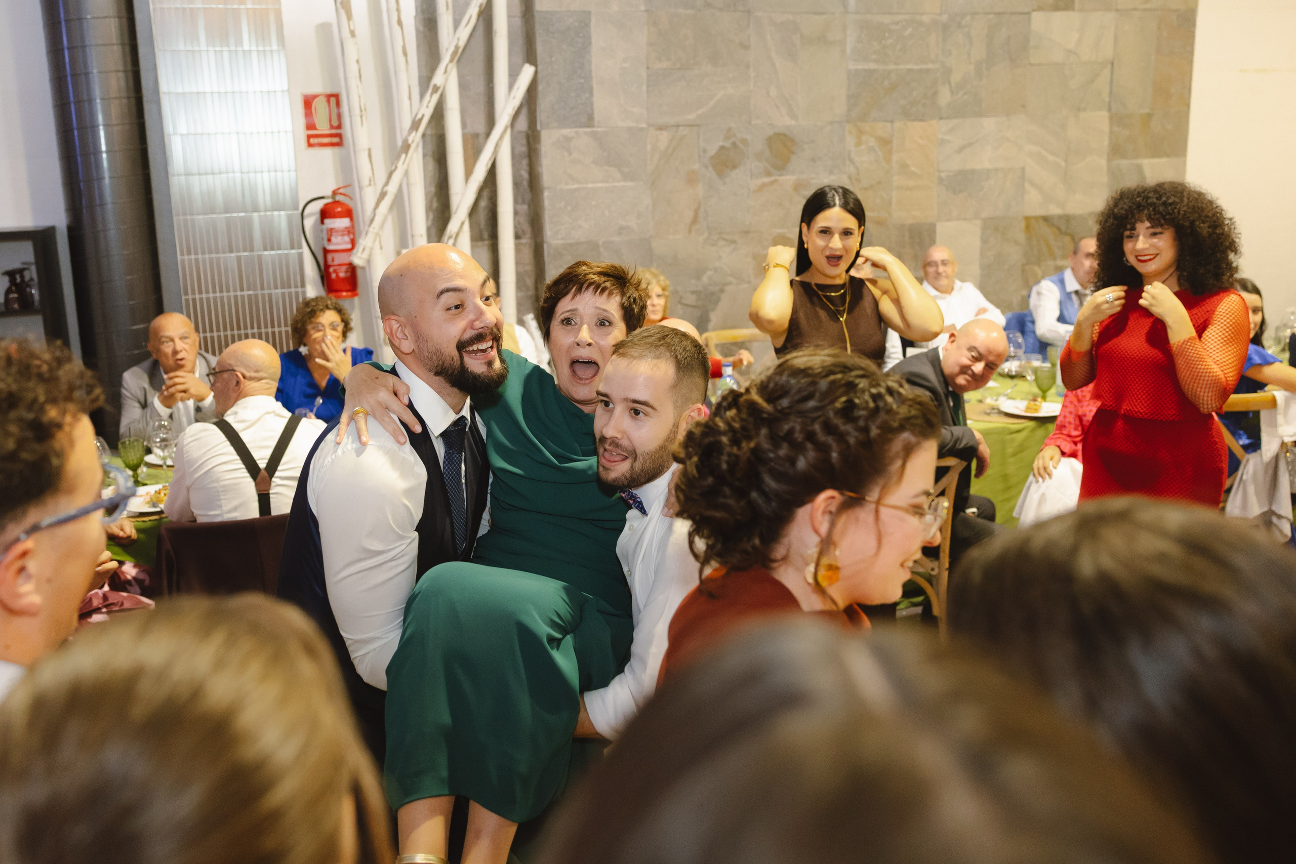 EVA & GUILLE. Fotógrafo y Videografo de bodas y eventos