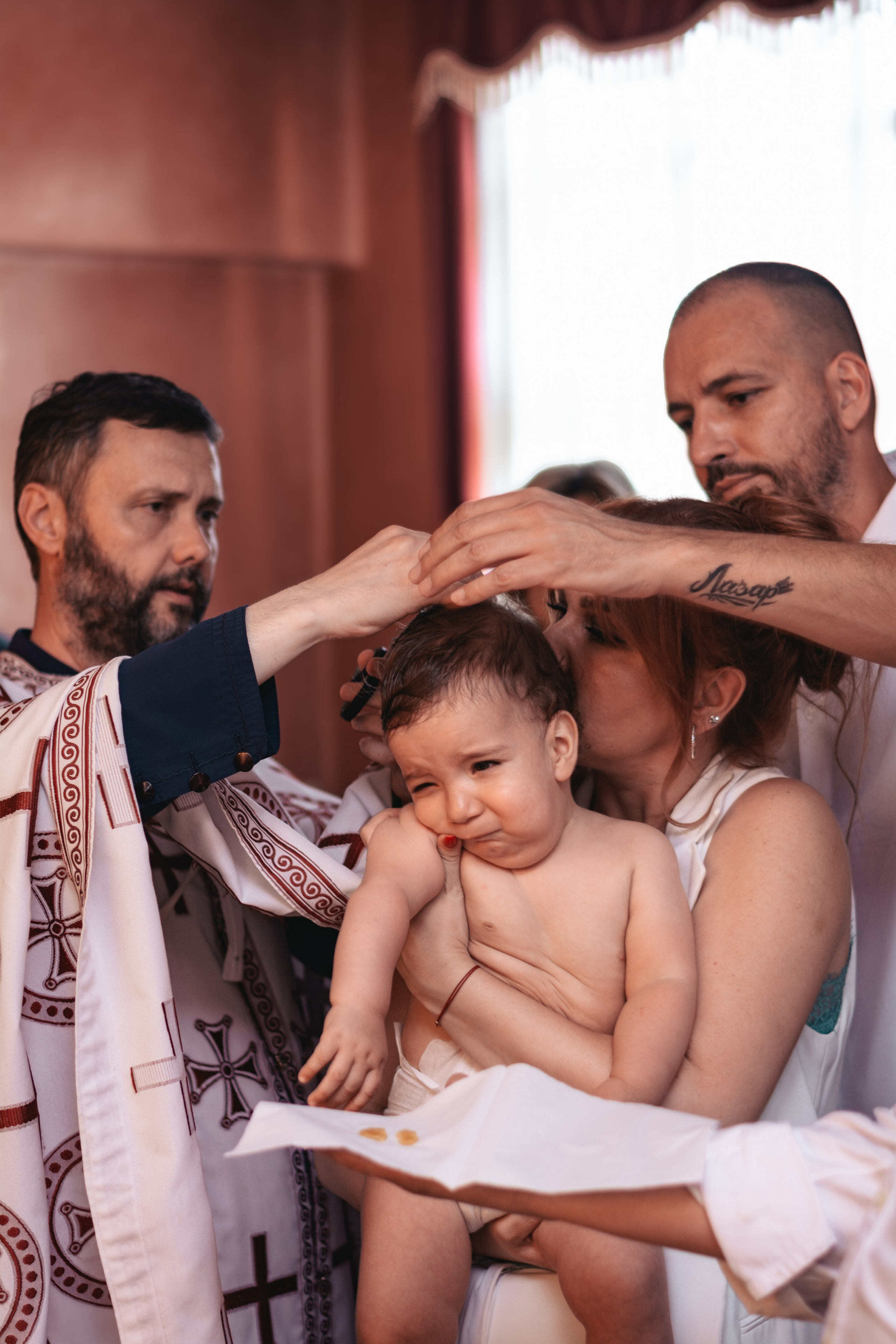 Lazar, krštenje i rođendan. BambinaaPhotography