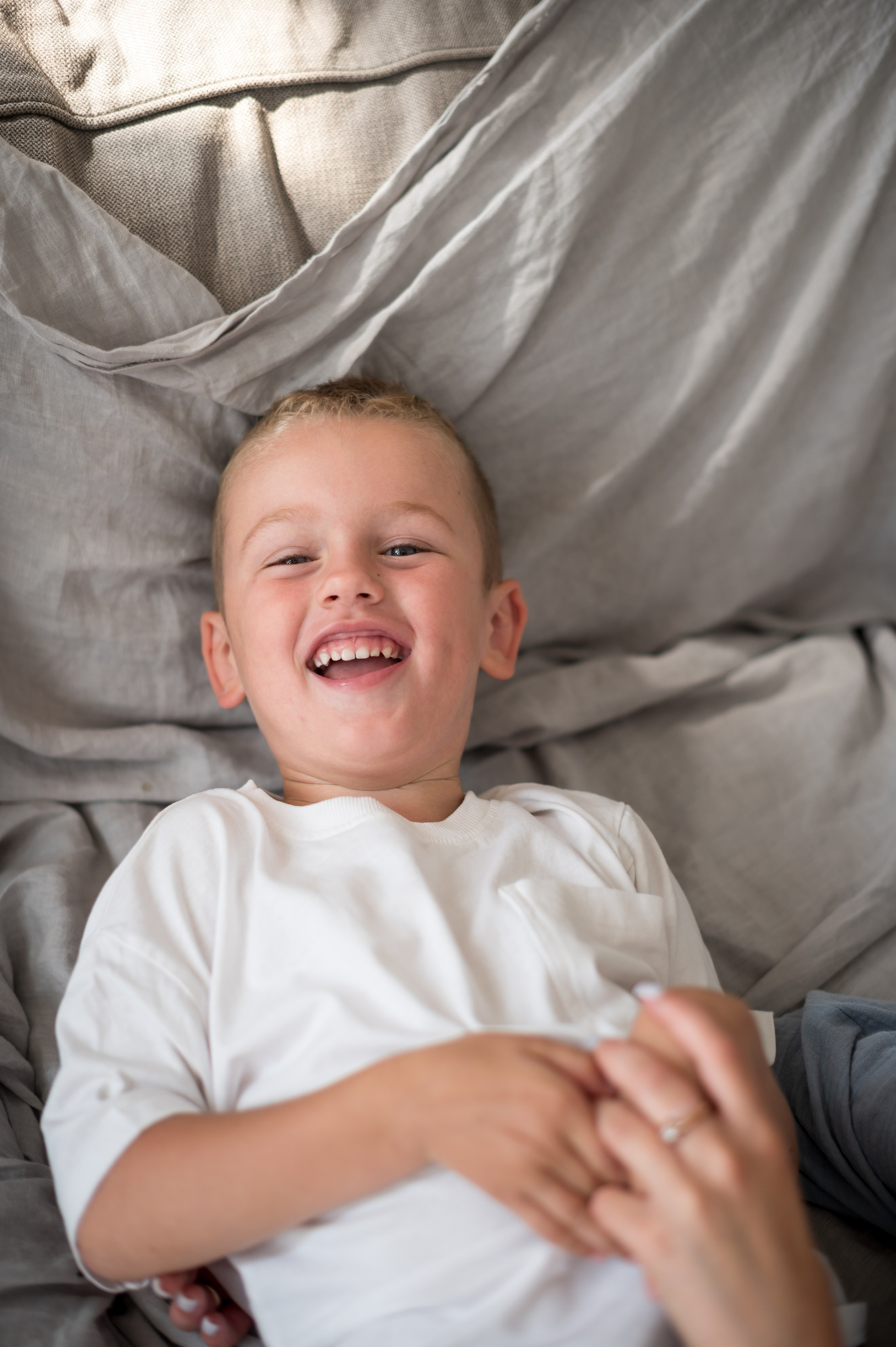 Семейная фотосессия в студии. Семейный и детский фотограф в Минске Надежда Савицкая