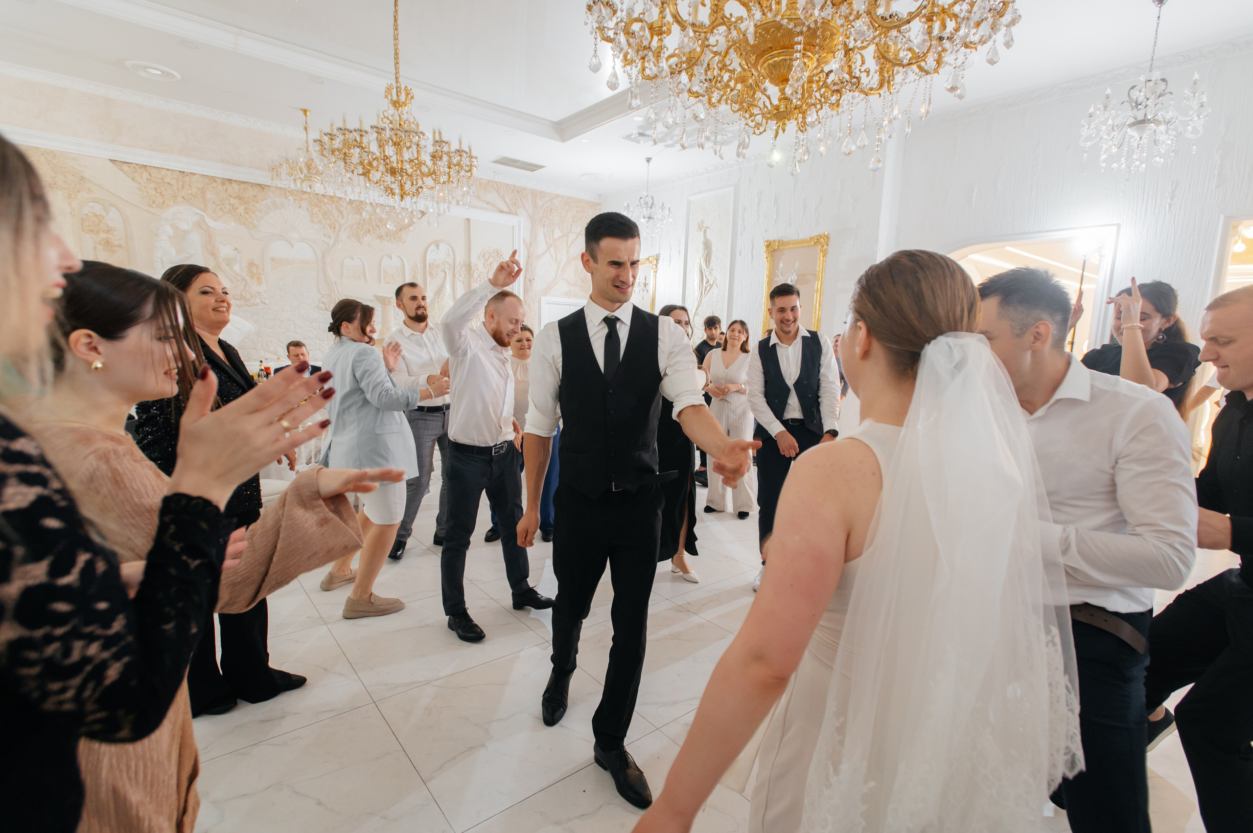 Wedding Dina & Vasili. Wedding photographer from Moldova Alexey Chipchiu